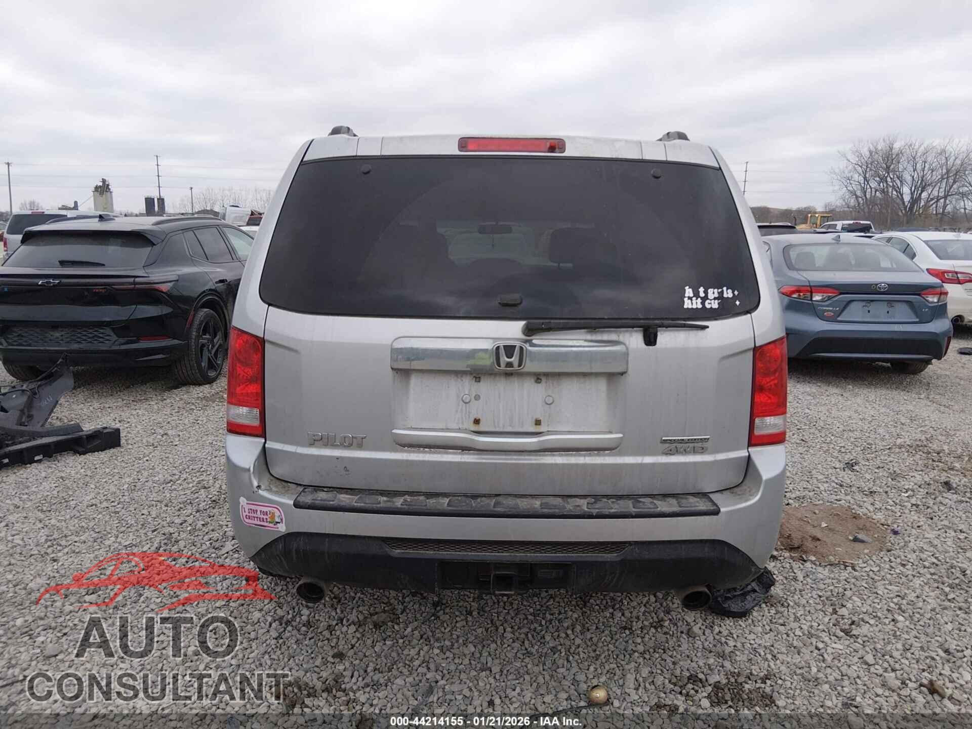 HONDA PILOT 2015 - 5FNYF4H35FB063211