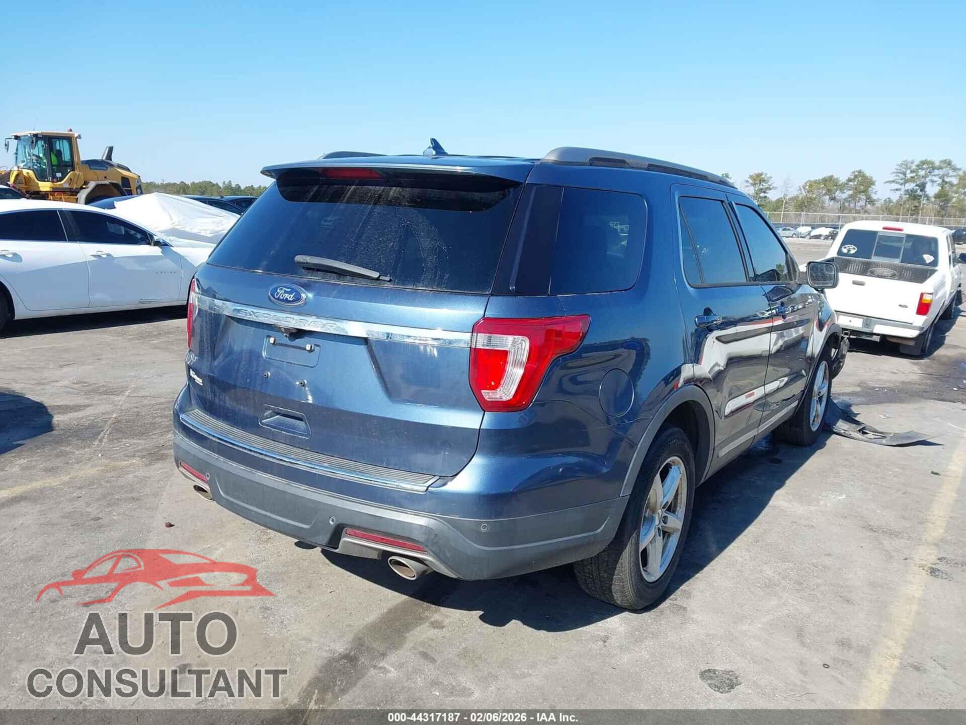 FORD EXPLORER 2018 - 1FM5K7D80JGB17588