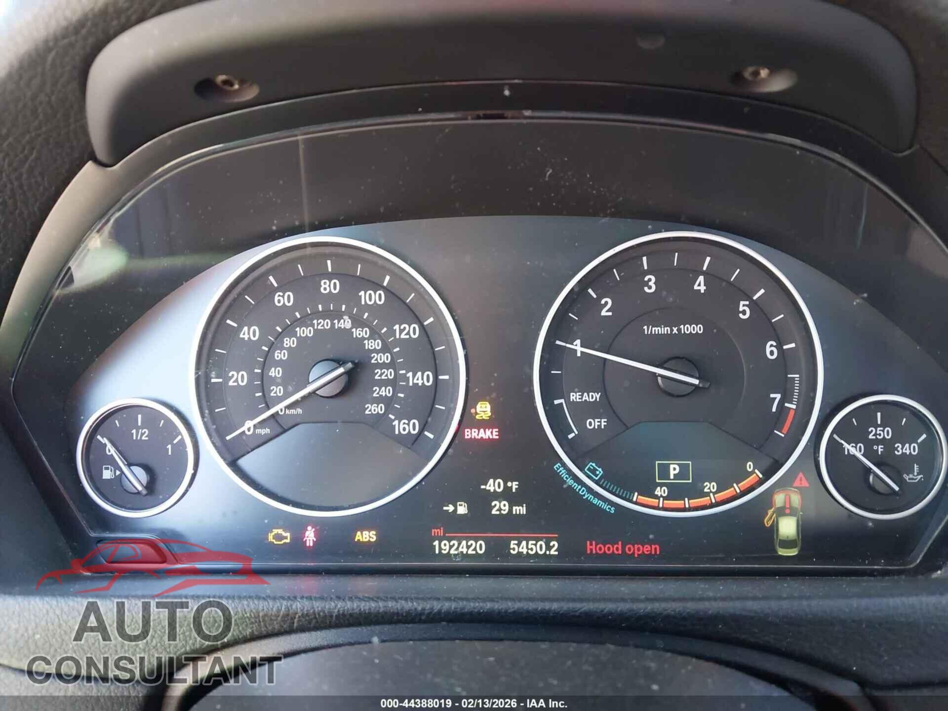 BMW 320I 2015 - WBA3B1G55FNT06490