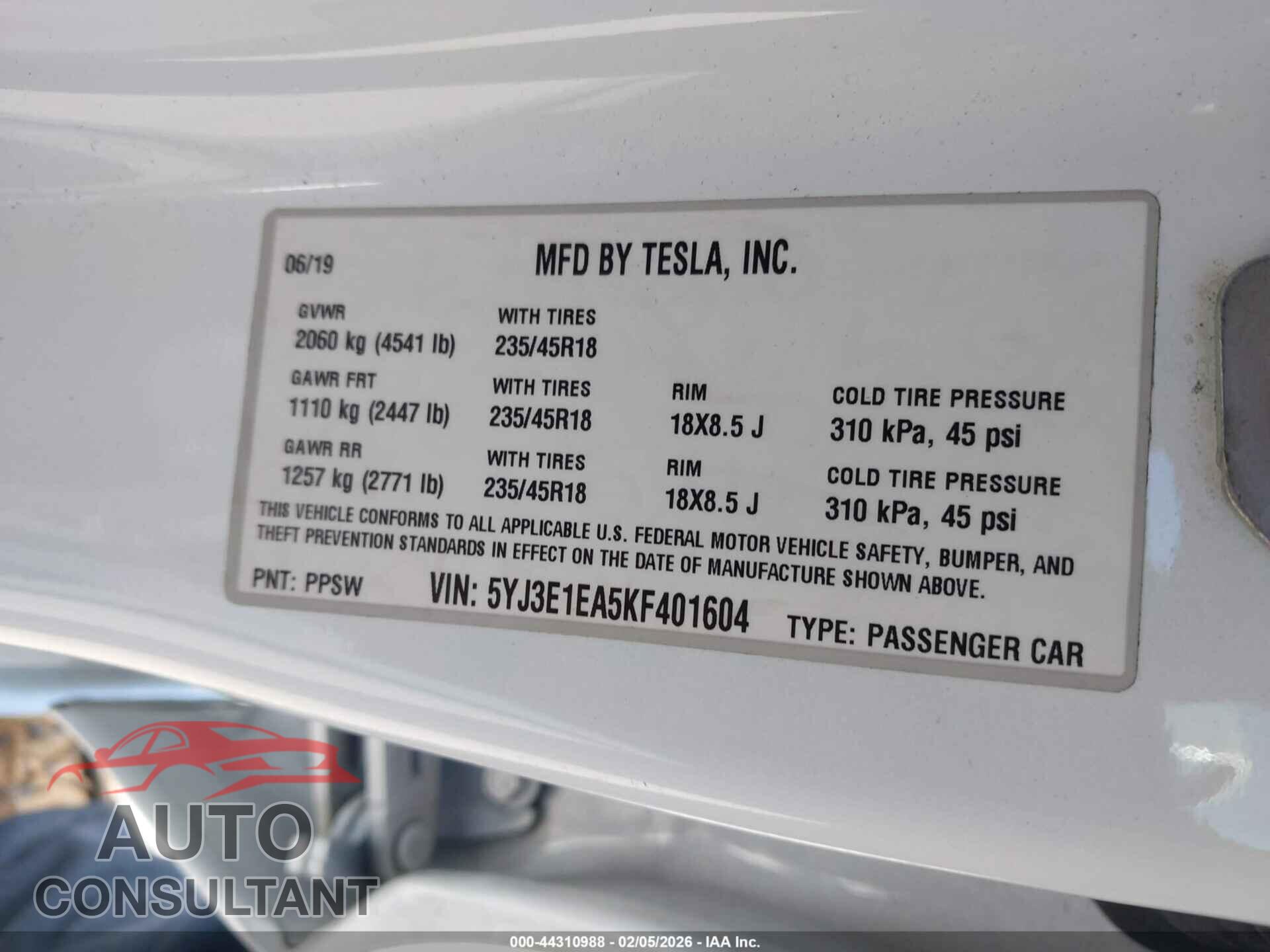 TESLA MODEL 3 2019 - 5YJ3E1EA5KF401604