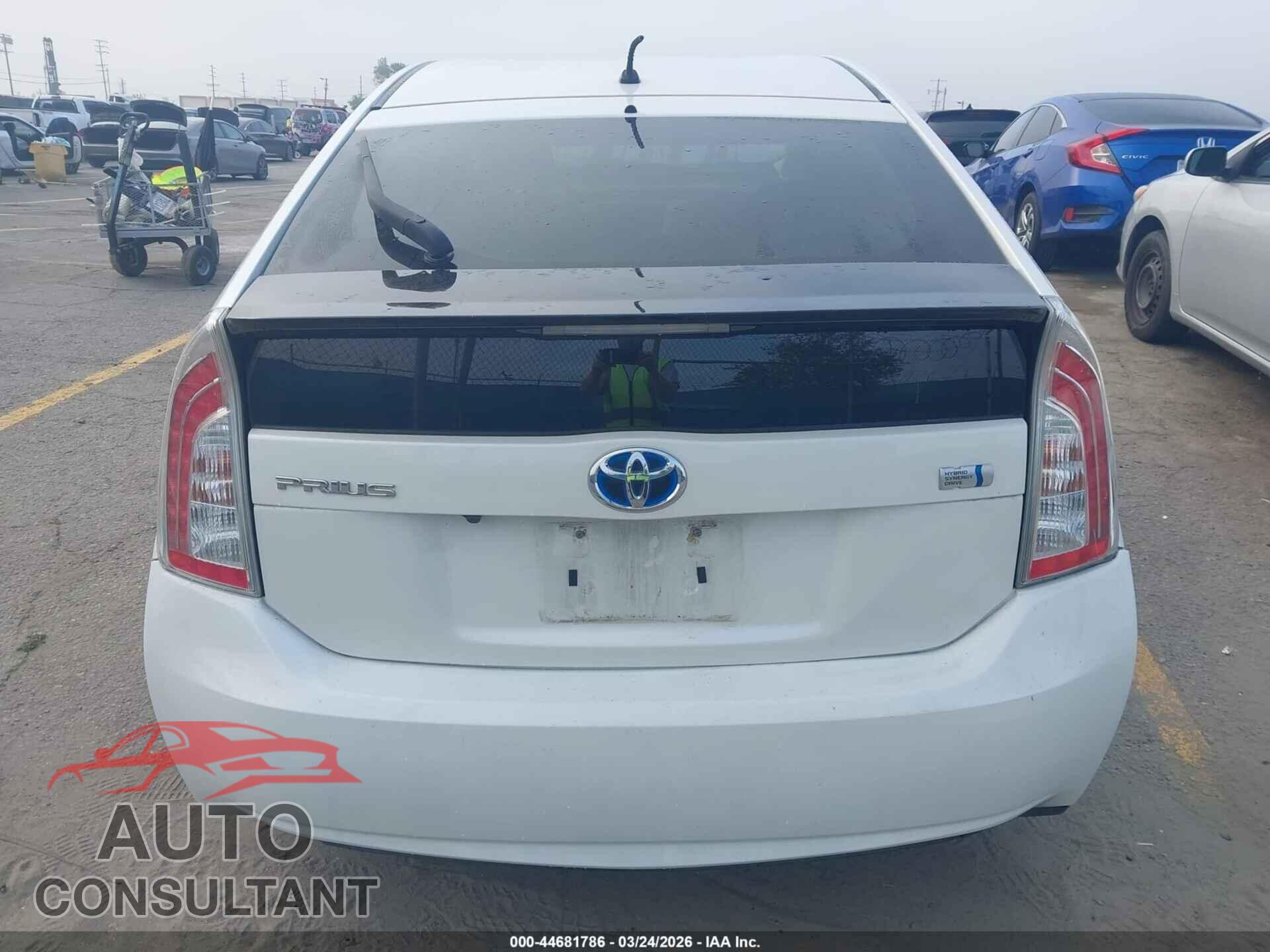 TOYOTA PRIUS 2013 - JTDKN3DU7D0346657