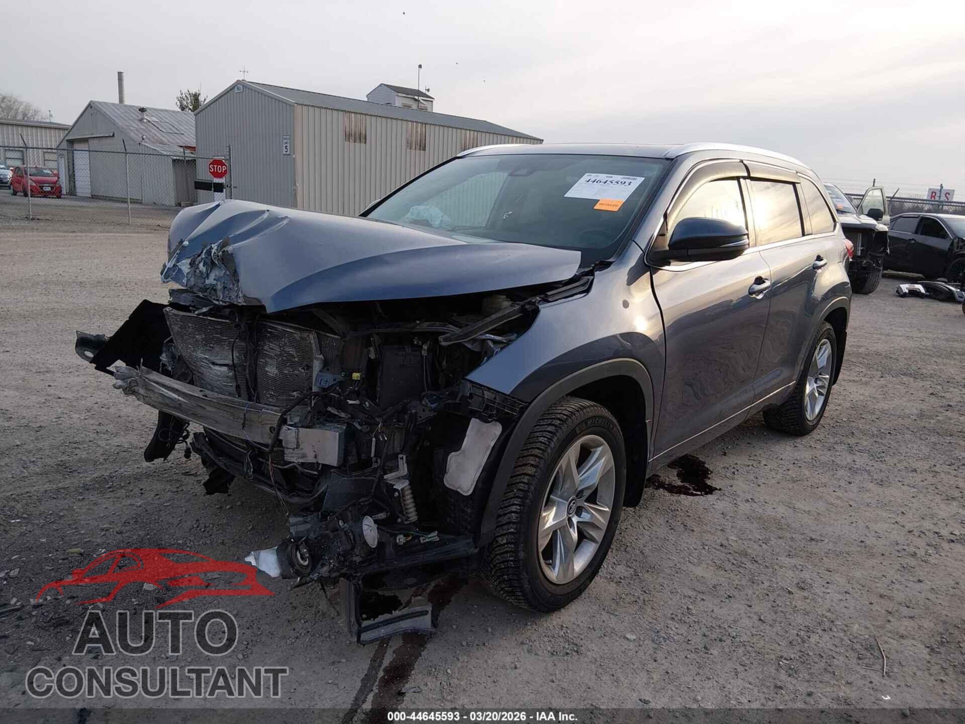 TOYOTA HIGHLANDER 2018 - 5TDDZRFH4JS875105