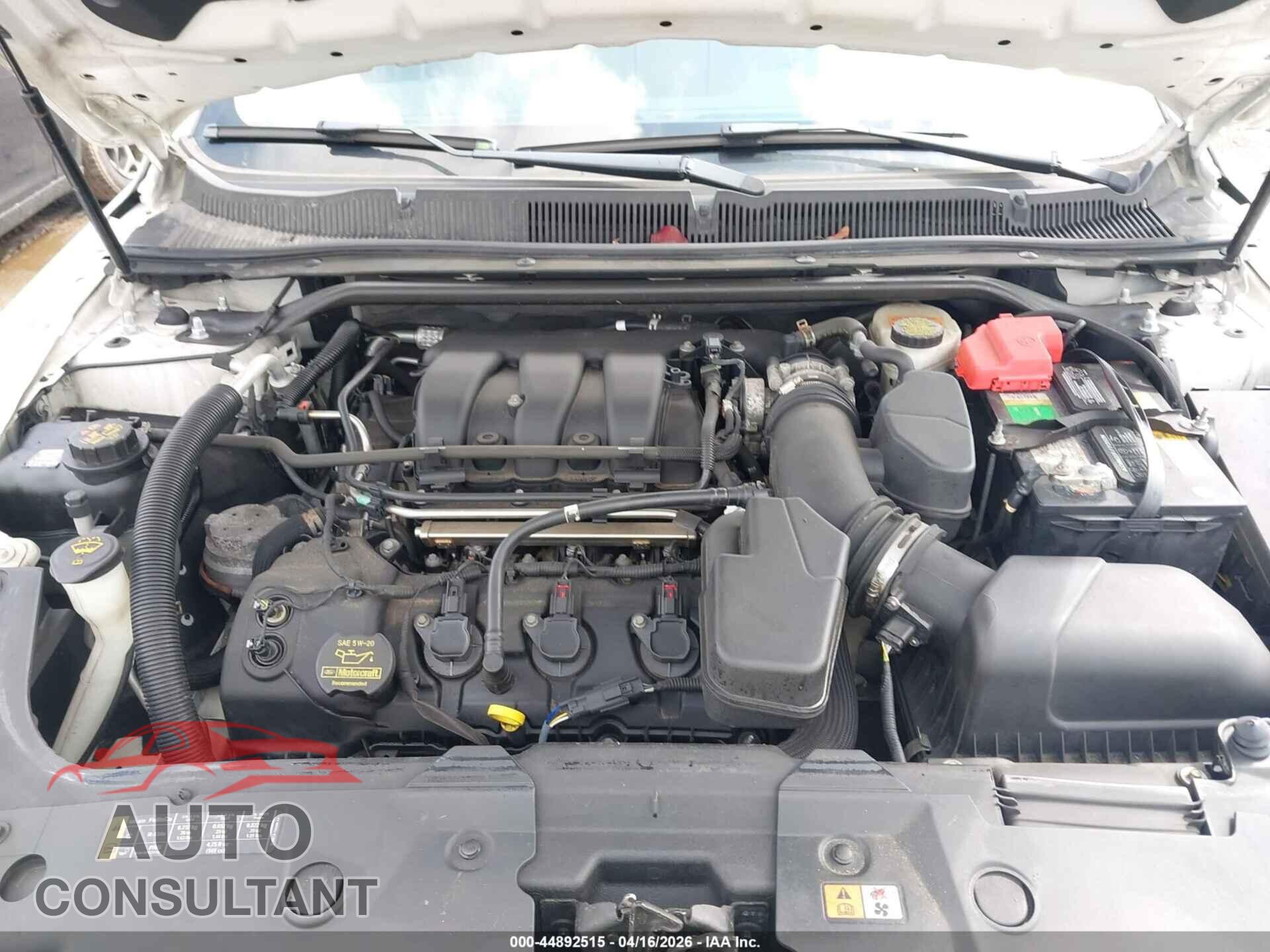 FORD TAURUS 2013 - 1FAHP2E81DG101530