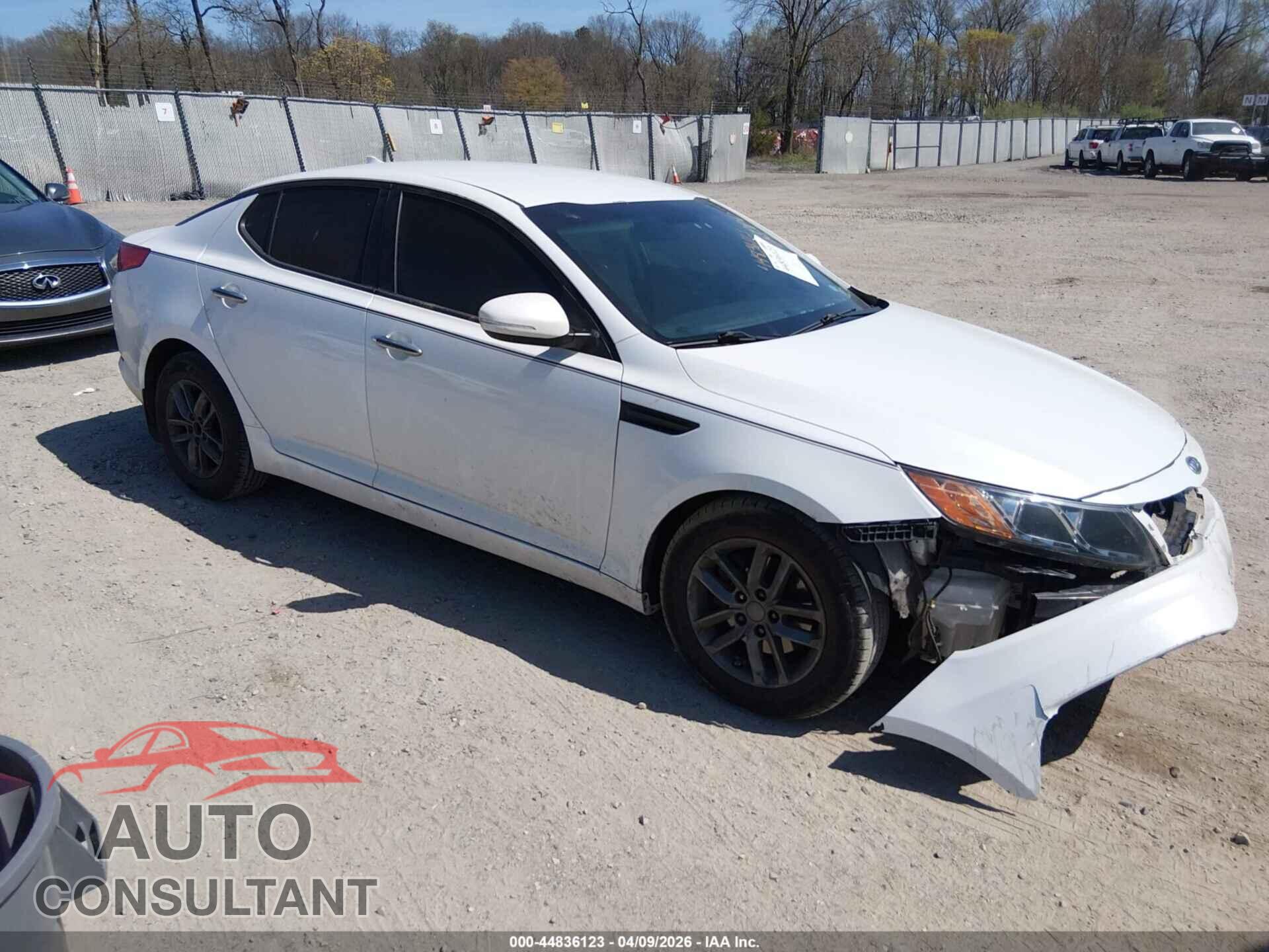 KIA OPTIMA 2011 - KNAGM4A73B5066101