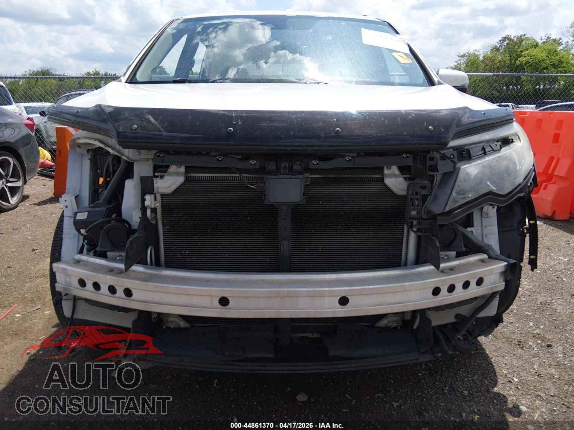 HONDA PILOT 2018 - 5FNYF5H93JB011272