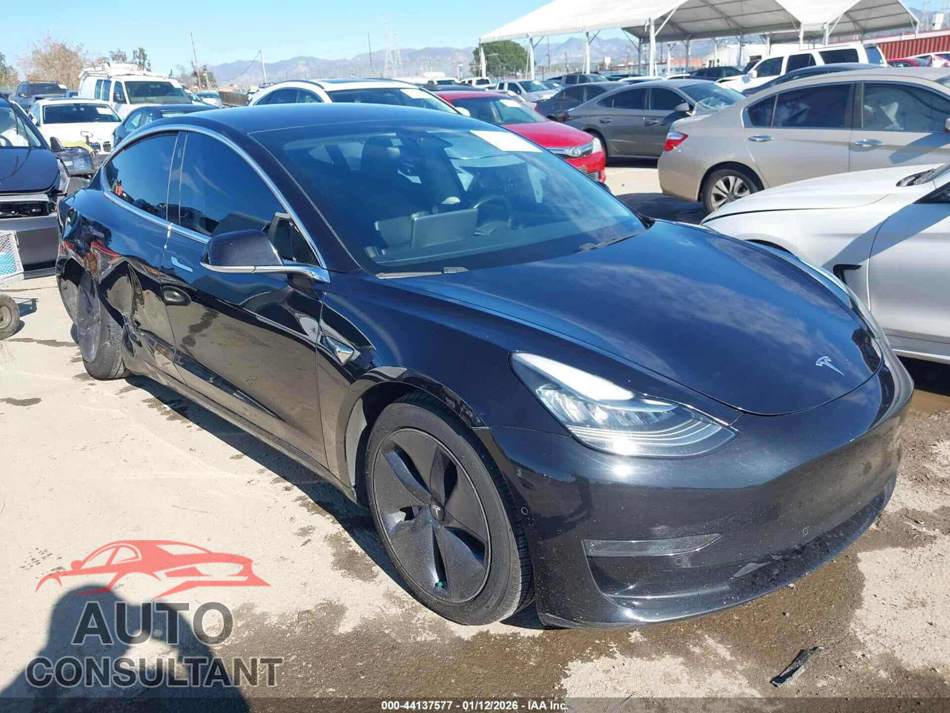TESLA MODEL 3 2018 - 5YJ3E1EA3JF089118