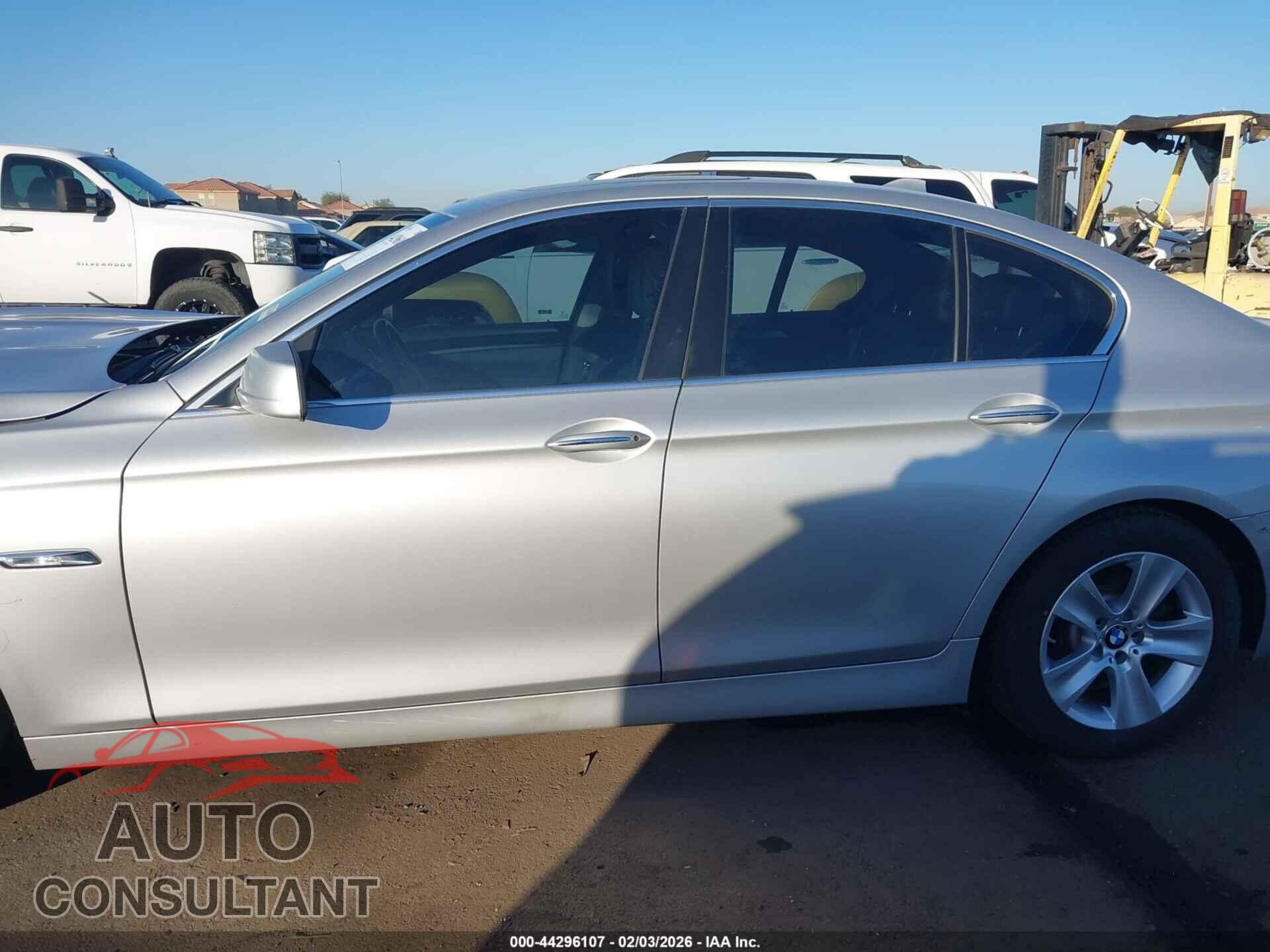 BMW 528I 2012 - WBAXG5C53CDX05917