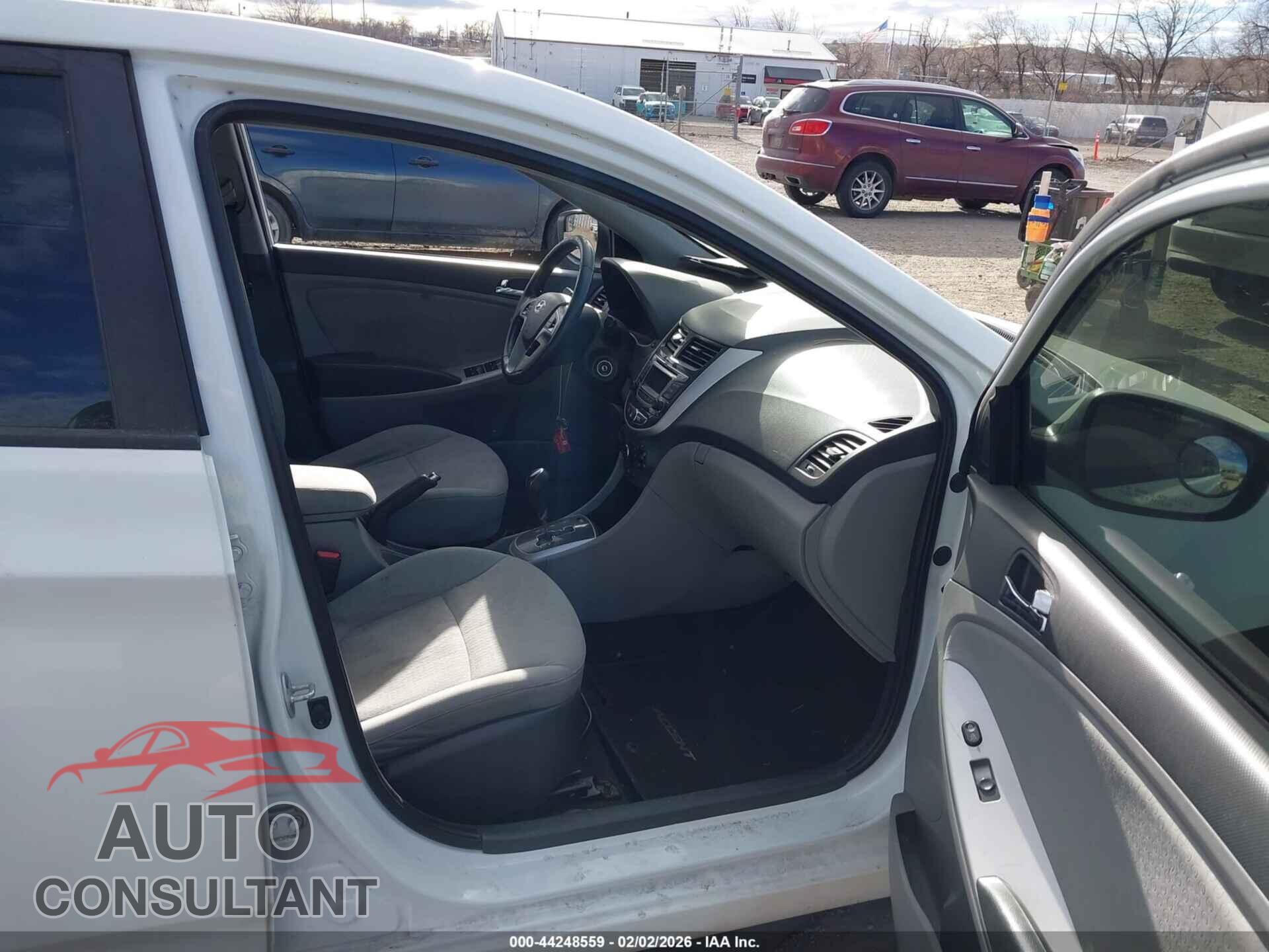 HYUNDAI ACCENT 2014 - KMHCU5AE8EU174743
