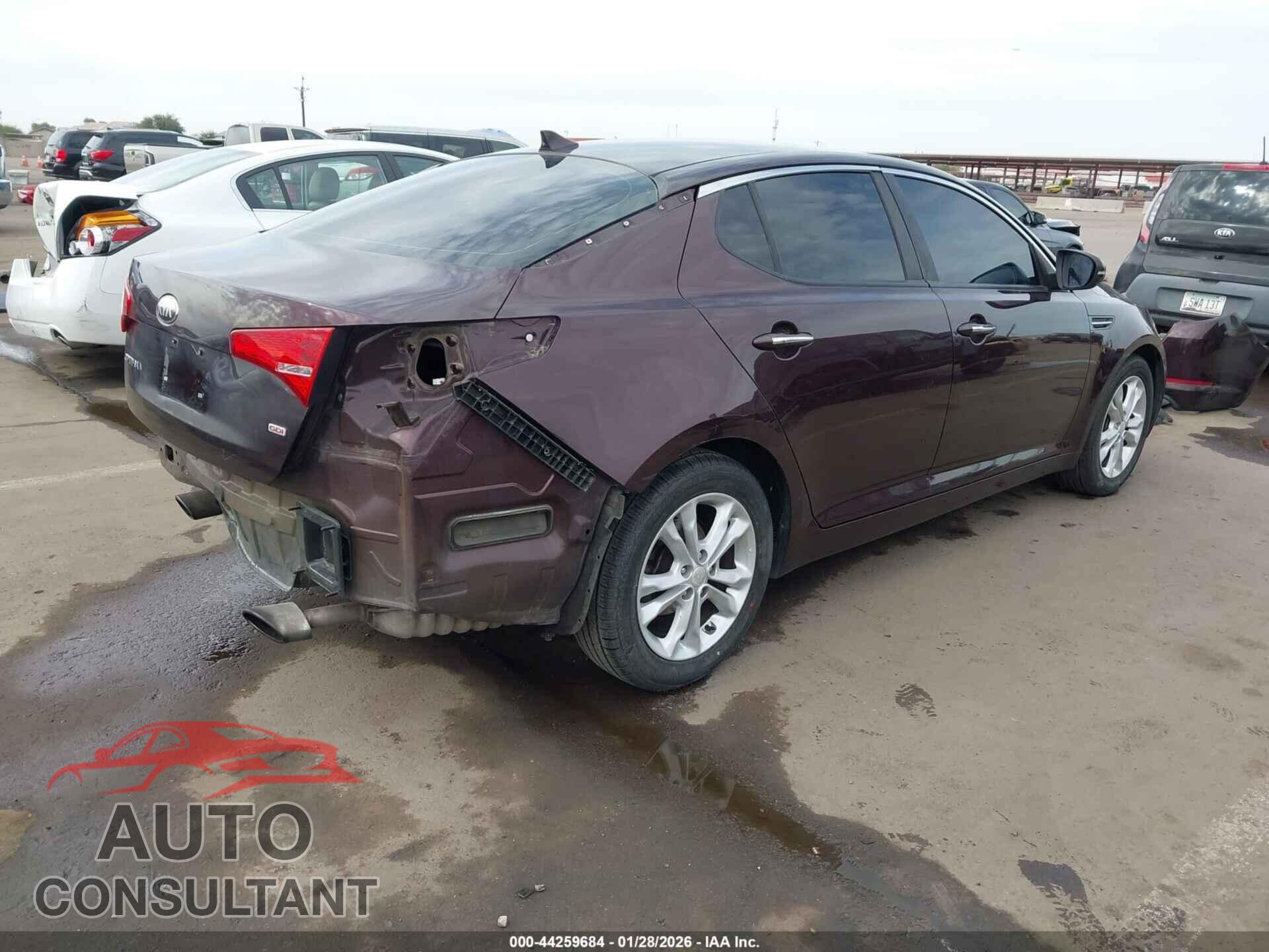 KIA OPTIMA 2013 - 5XXGM4A70DG216232