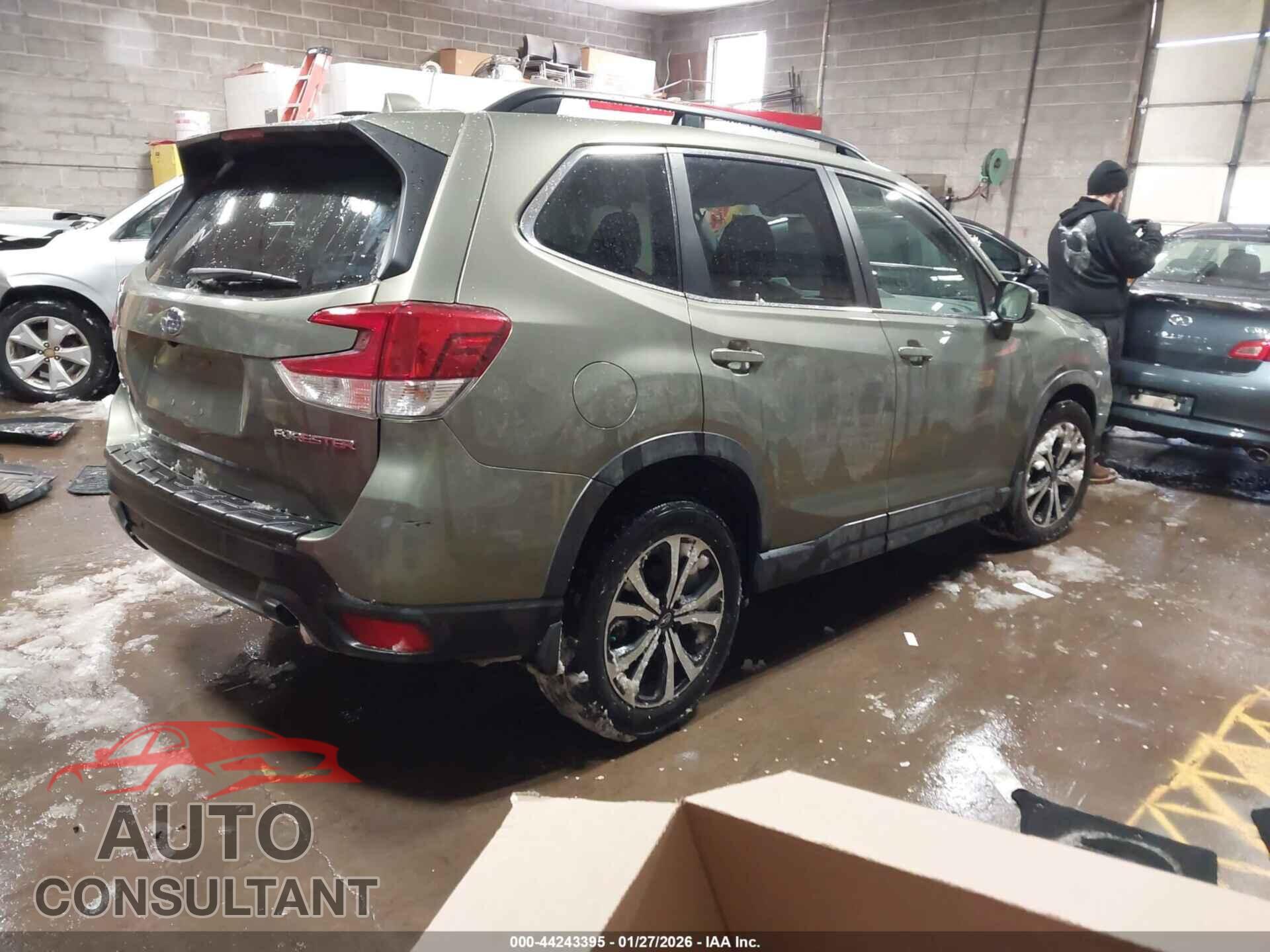 SUBARU FORESTER 2019 - JF2SKAUC2KH459906