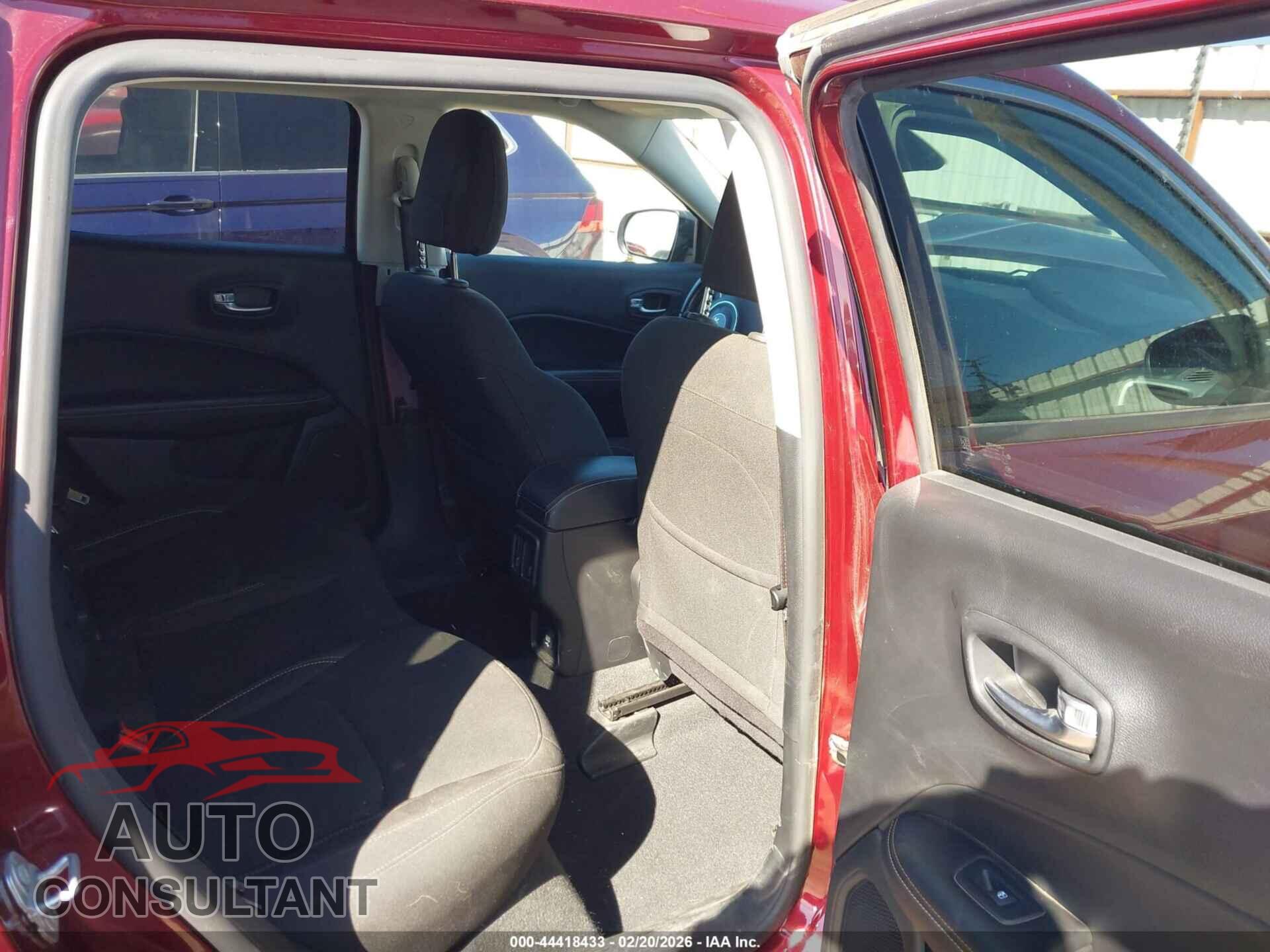 JEEP COMPASS 2021 - 3C4NJCAB4MT577241