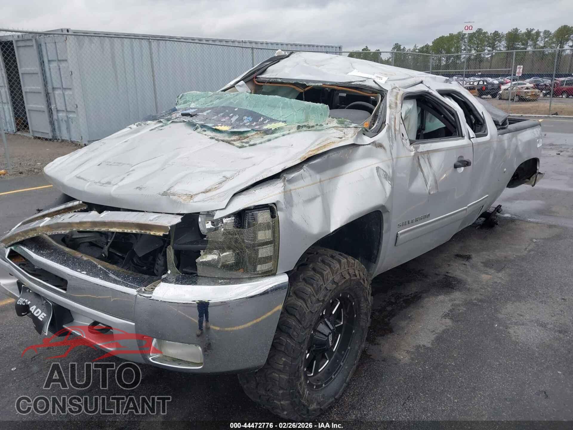 CHEVROLET SILVERADO 1500 2013 - 1GCRCSE07DZ239727