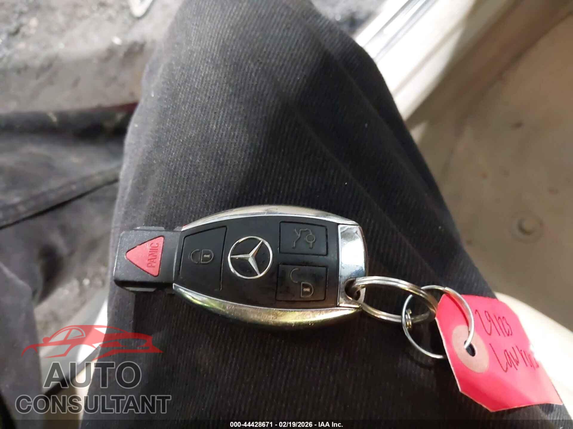 MERCEDES-BENZ E 350 2012 - WDDHF5KB8CA552041