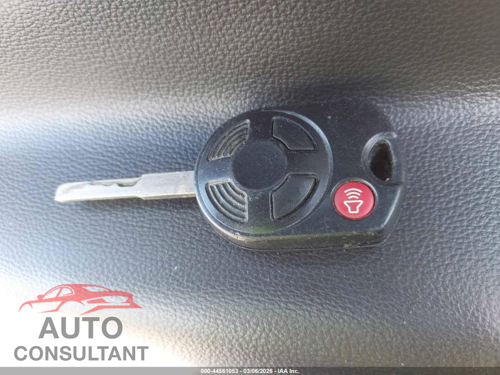 FORD ESCAPE 2017 - 1FMCU9GD8HUB37184