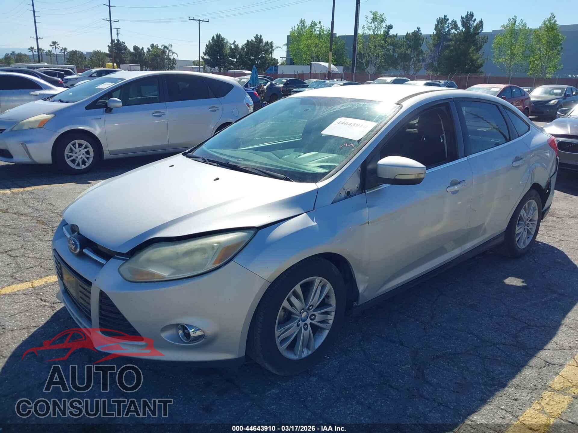 FORD FOCUS 2012 - 1FAHP3H23CL251142