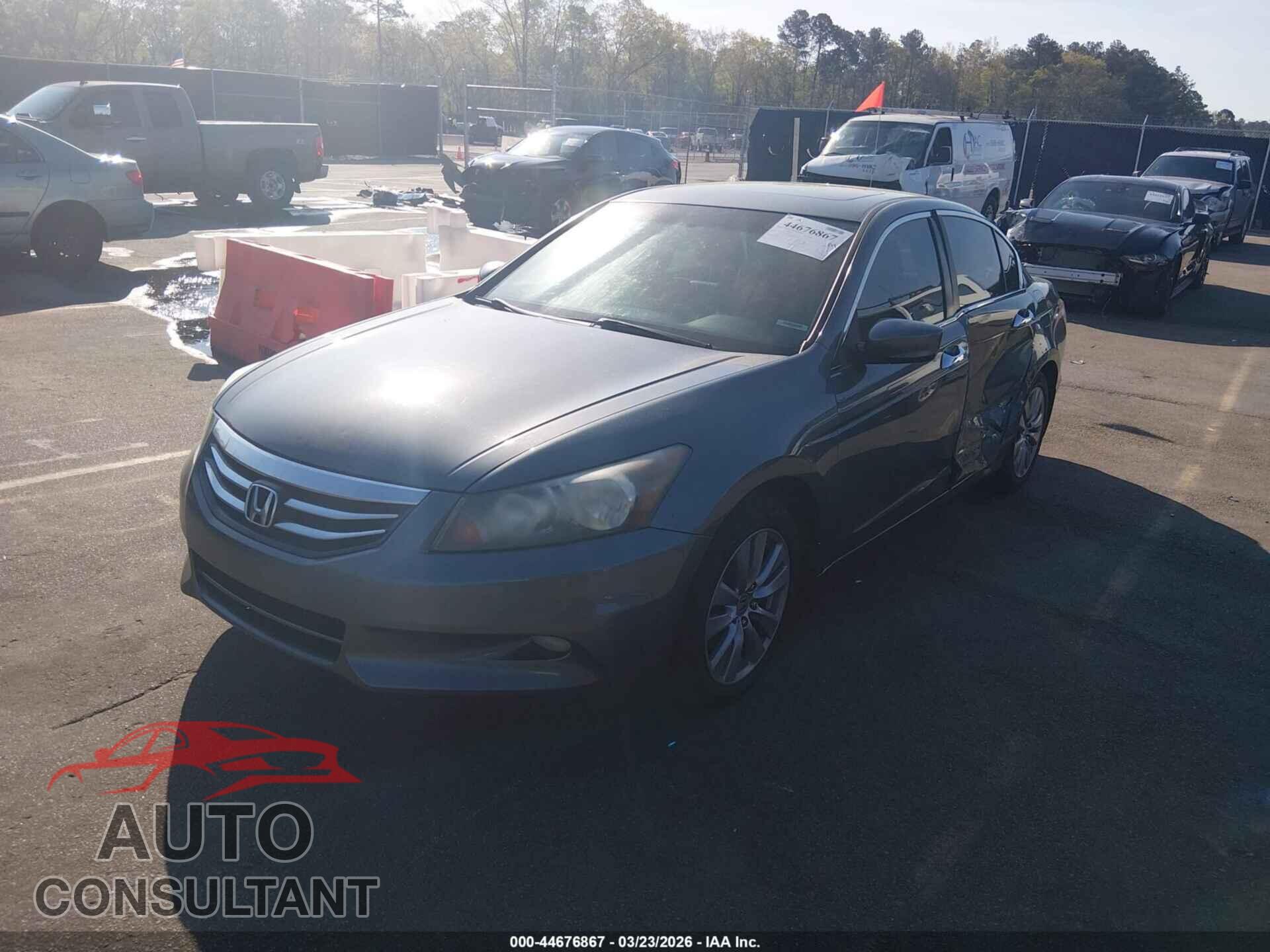 HONDA ACCORD 2012 - 1HGCP3F83CA031783