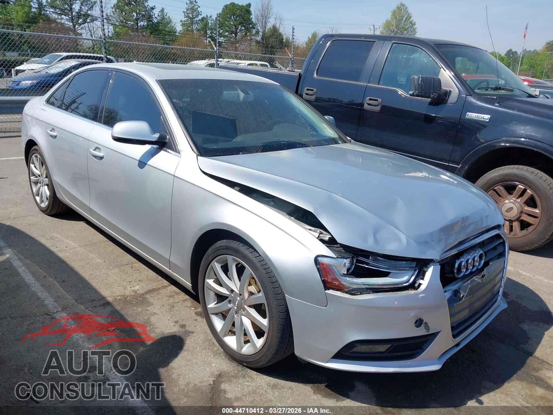AUDI A4 2013 - WAUFFAFL6DA098917
