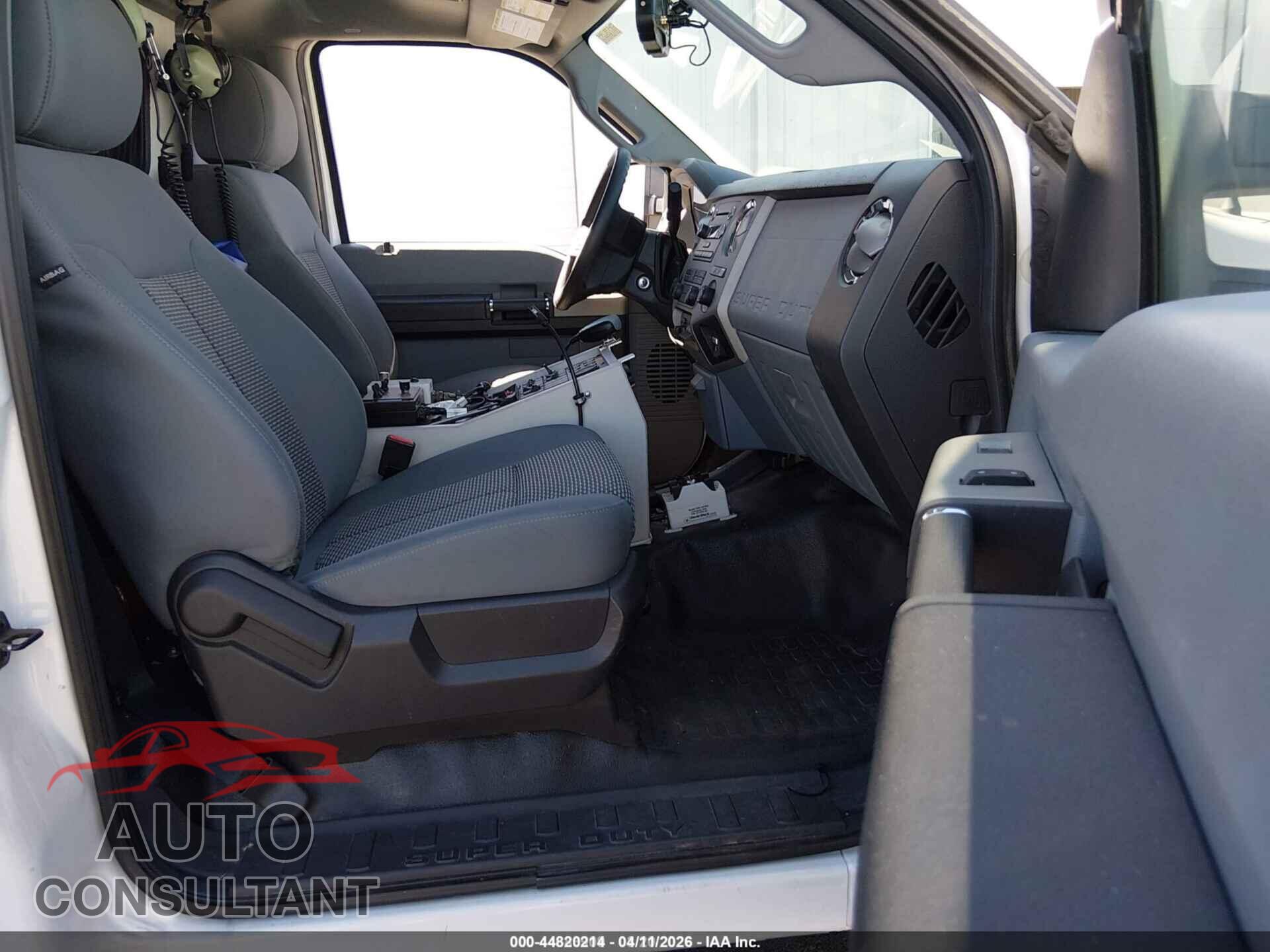 FORD F-450 CHASSIS 2016 - 1FDUF4HT5GEA60368