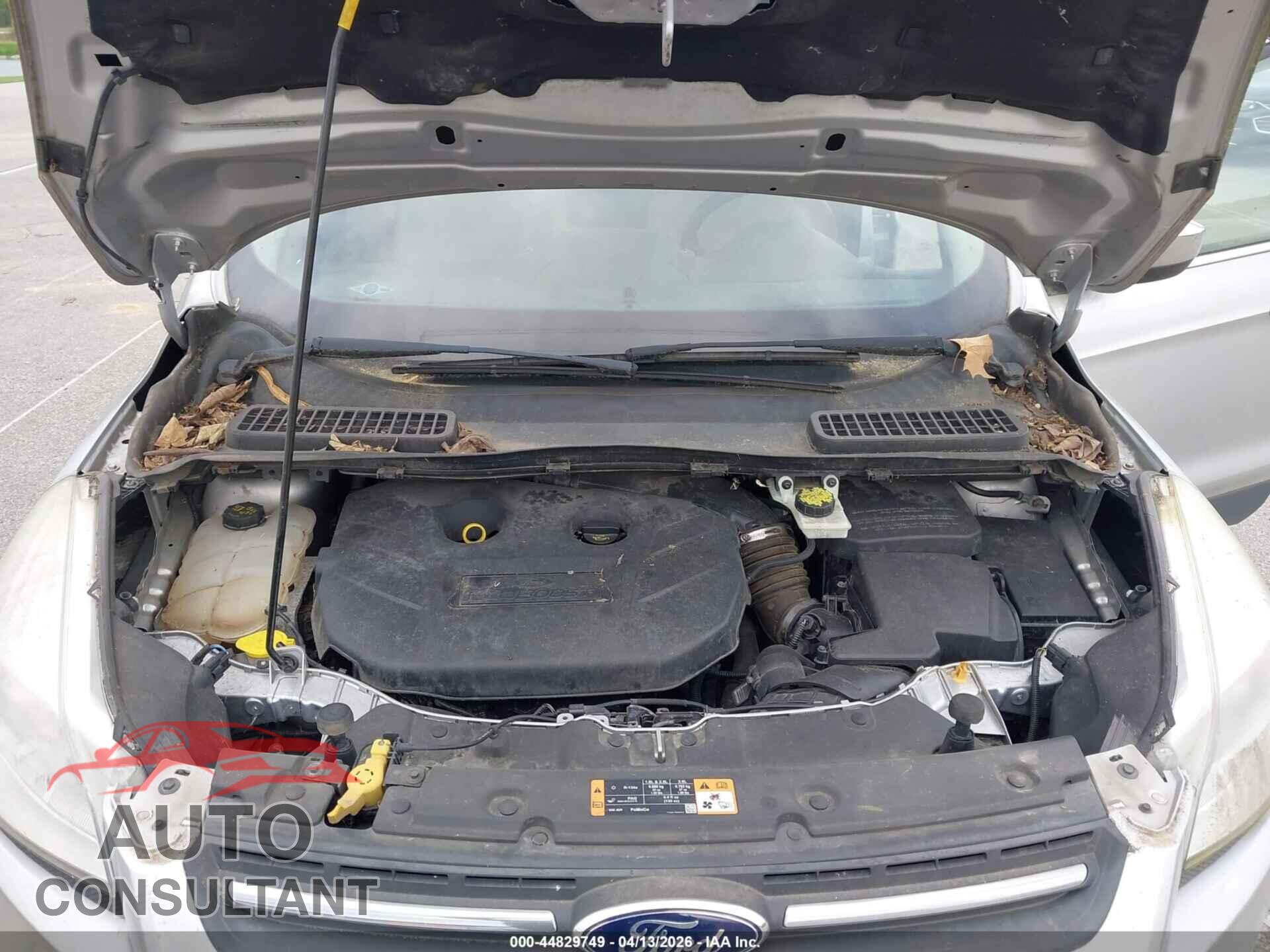 FORD ESCAPE 2015 - 1FMCU0G94FUB02694