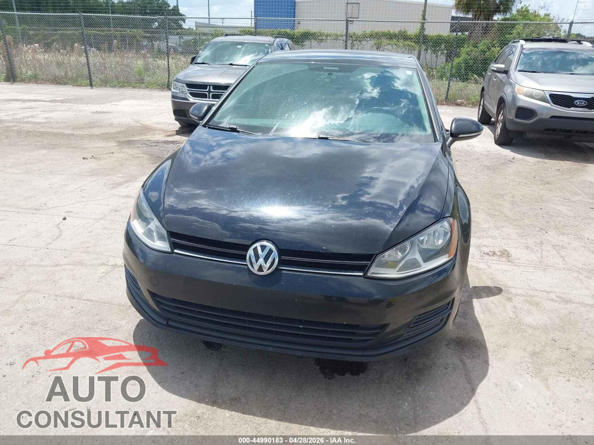 VOLKSWAGEN GOLF 2017 - 3VW117AU1HM032019
