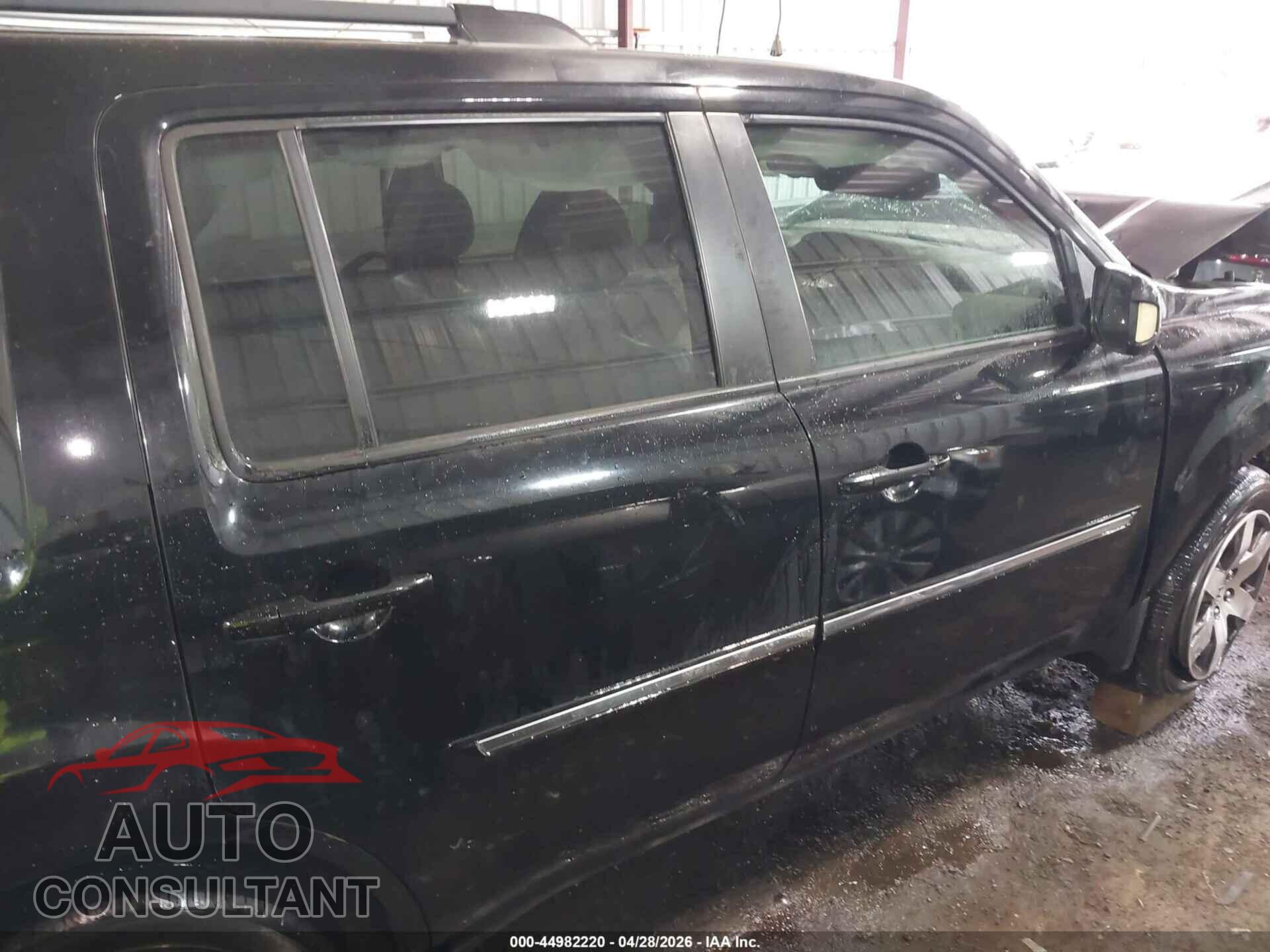 HONDA PILOT 2012 - 5FNYF3H95CB040120