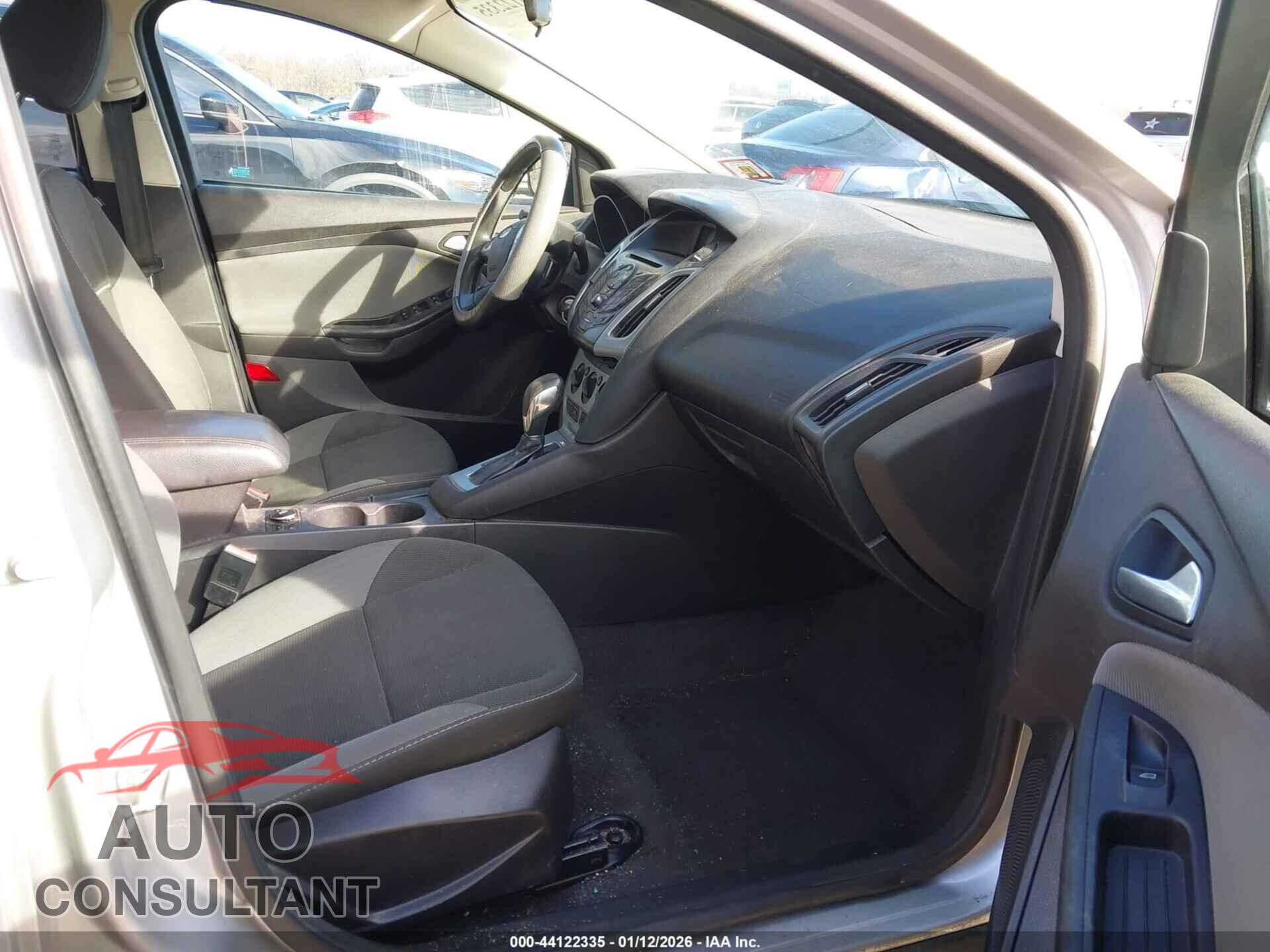 FORD FOCUS 2012 - 1FAHP3F28CL229513
