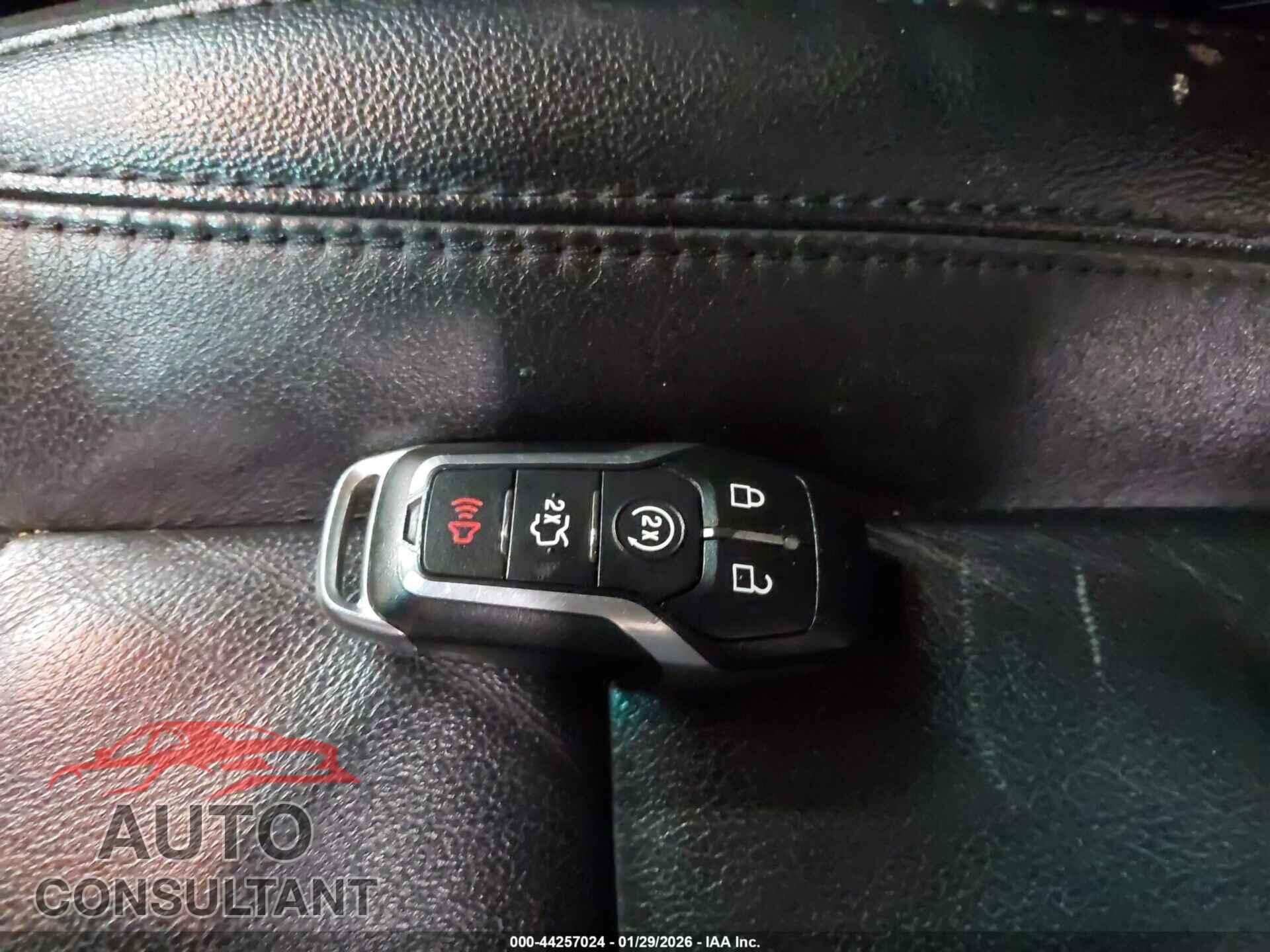 FORD EXPLORER 2016 - 1FM5K8DH1GGB95005