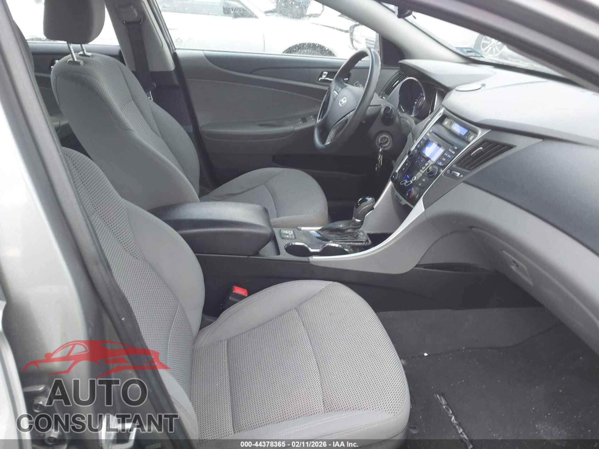 HYUNDAI SONATA 2013 - 5NPEB4AC4DH543196