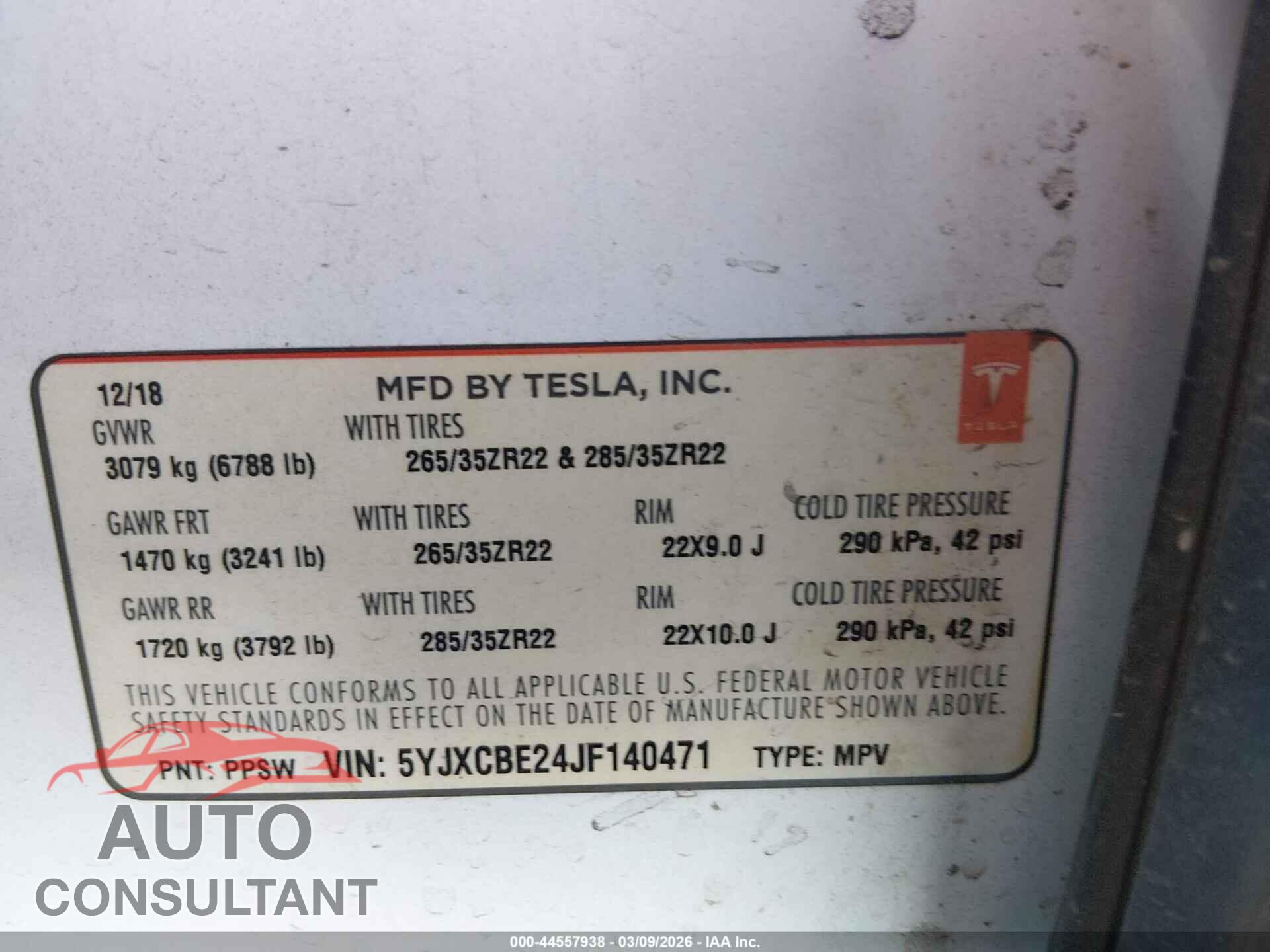 TESLA MODEL X 2018 - 5YJXCBE24JF140471