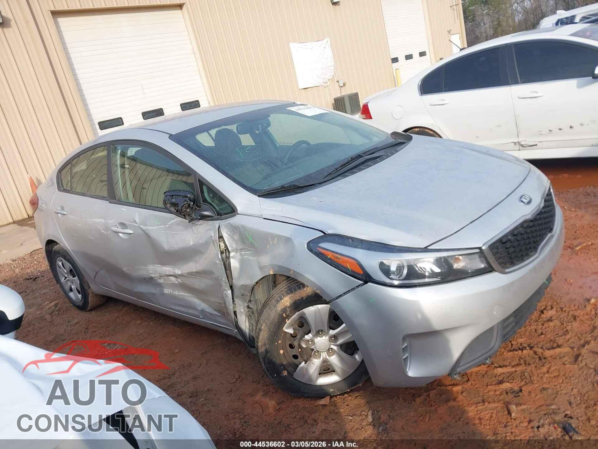 KIA FORTE 2017 - 3KPFK4A76HE105071