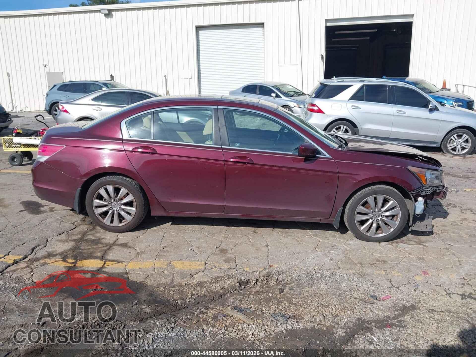 HONDA ACCORD 2012 - 1HGCP2F72CA210320