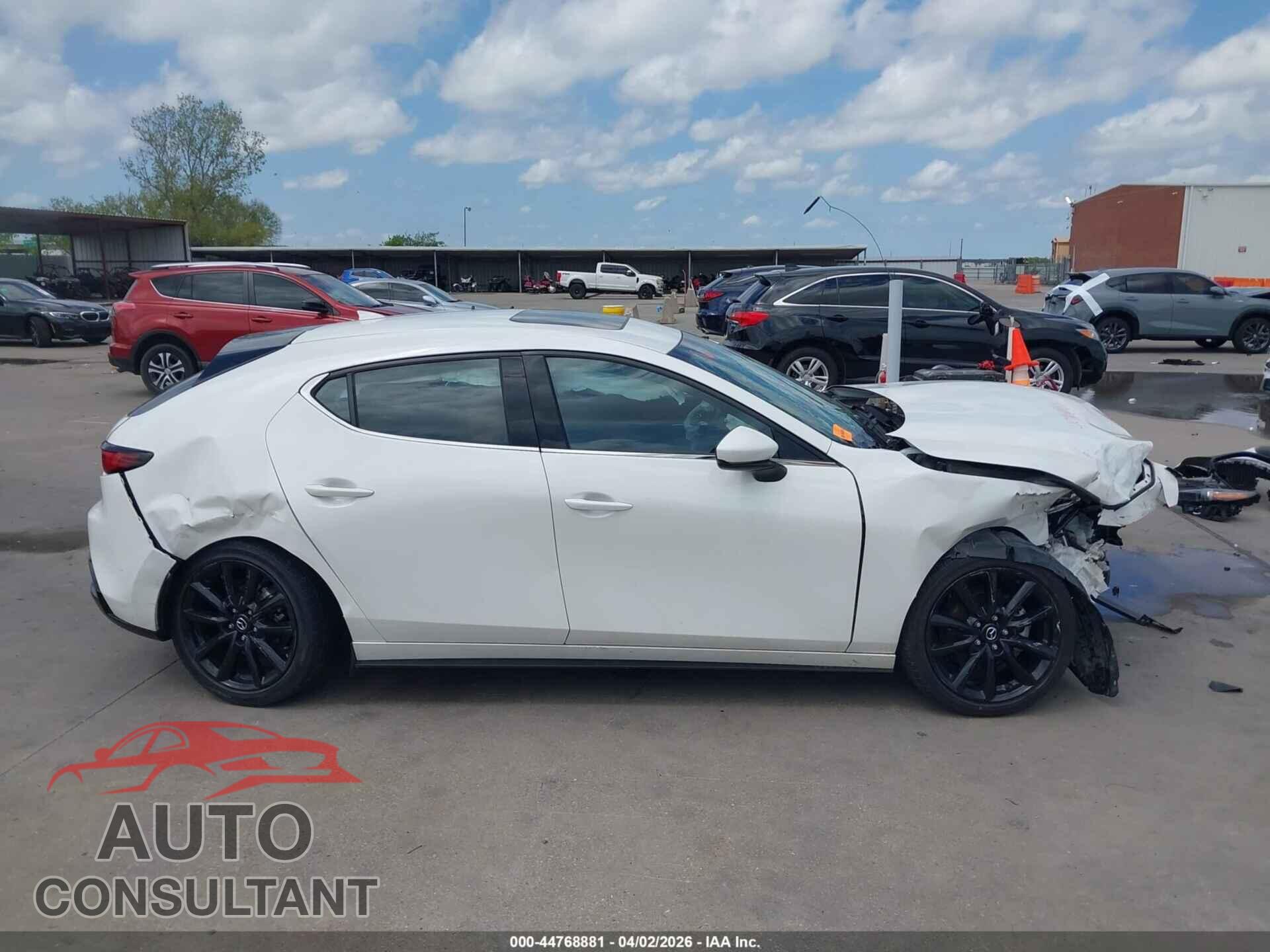 MAZDA MAZDA3 2020 - JM1BPANMXL1153344