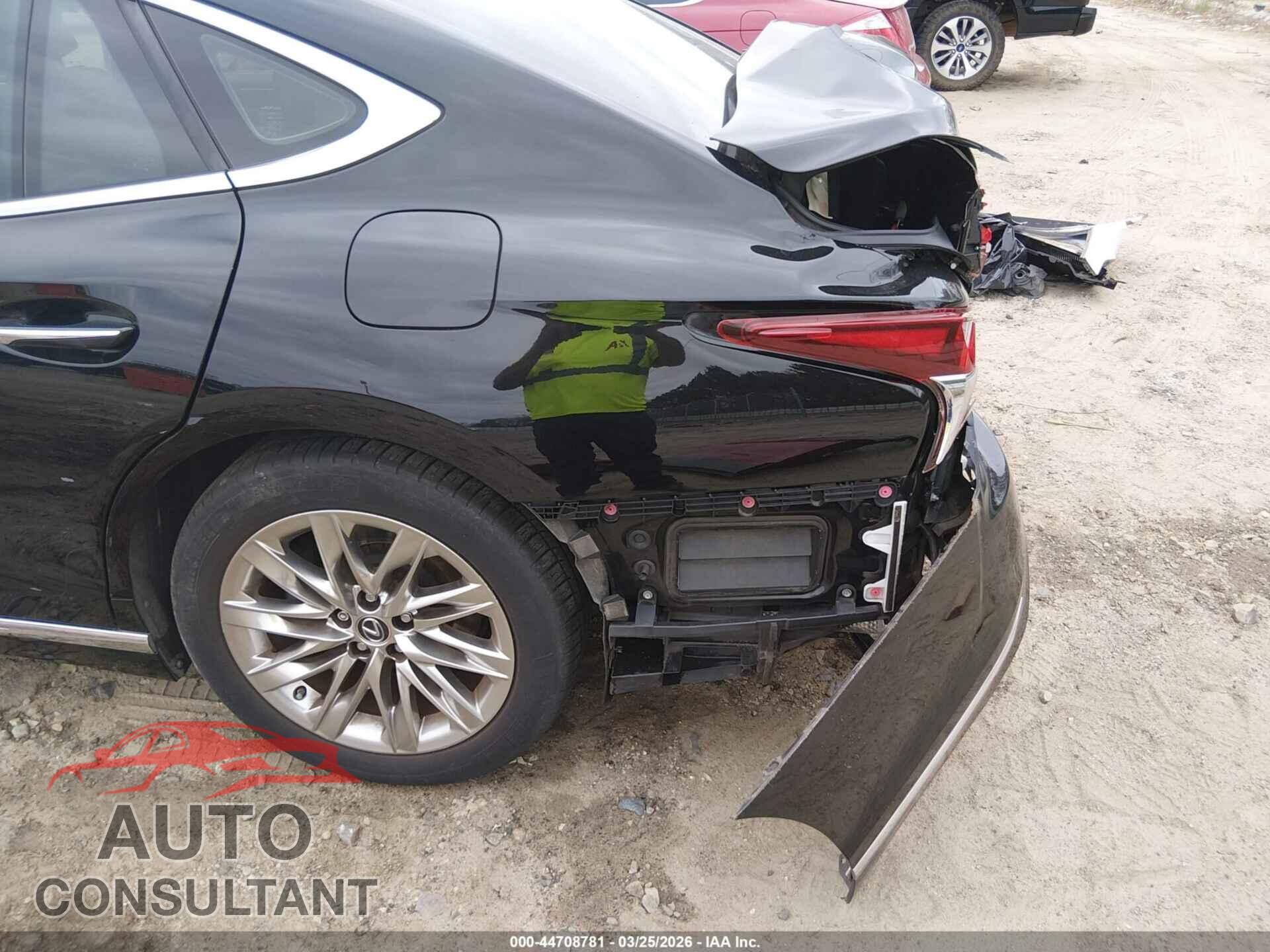 LEXUS LS 500 2019 - JTHB51FF3K5008089