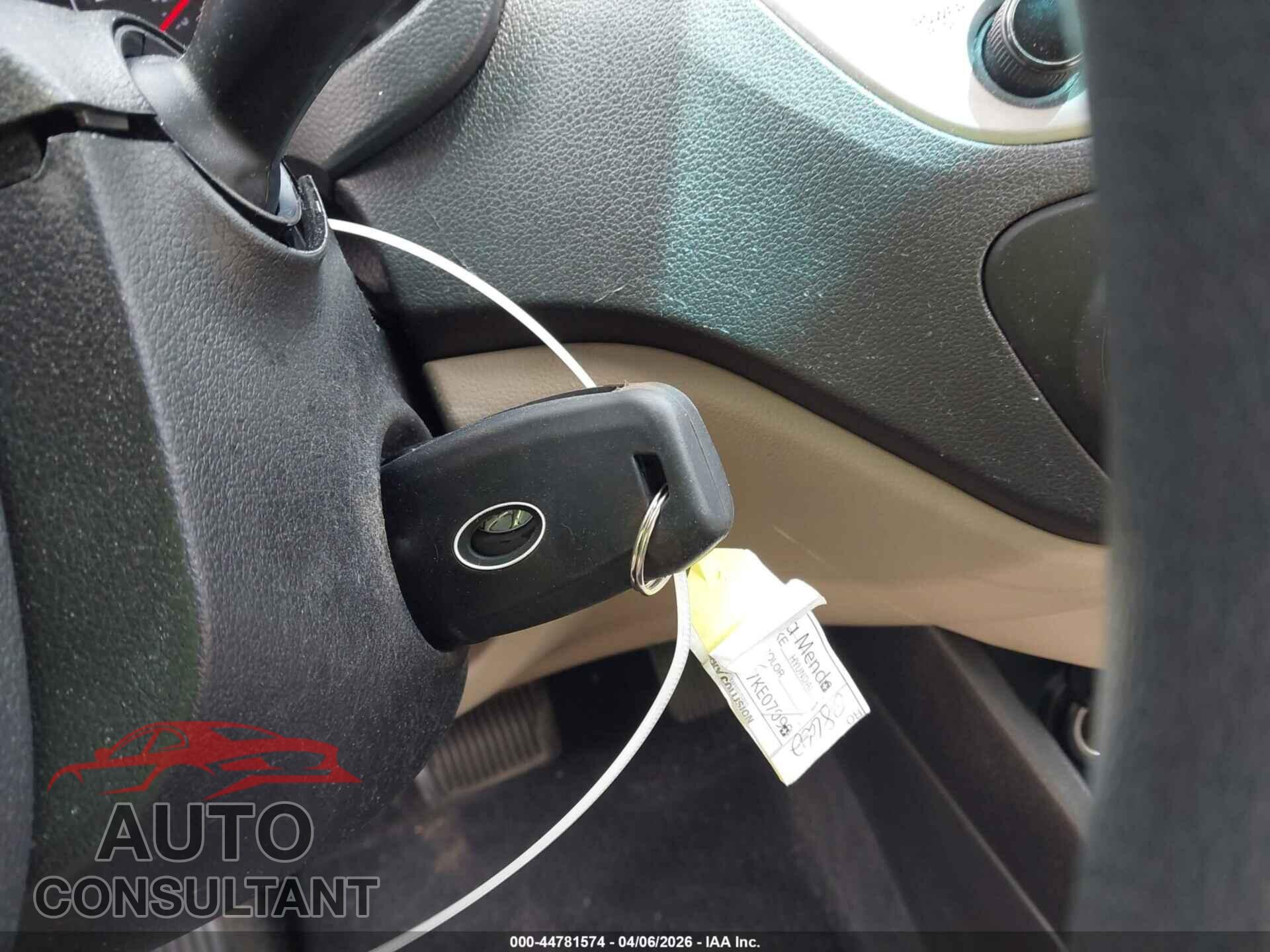HYUNDAI ACCENT 2019 - 3KPC24A37KE070984