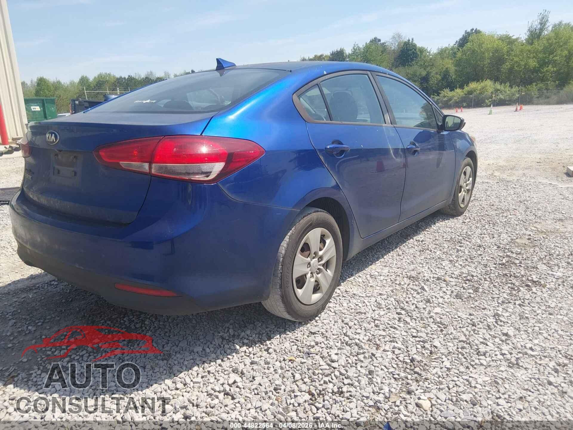 KIA FORTE 2018 - 3KPFL4A71JE273199