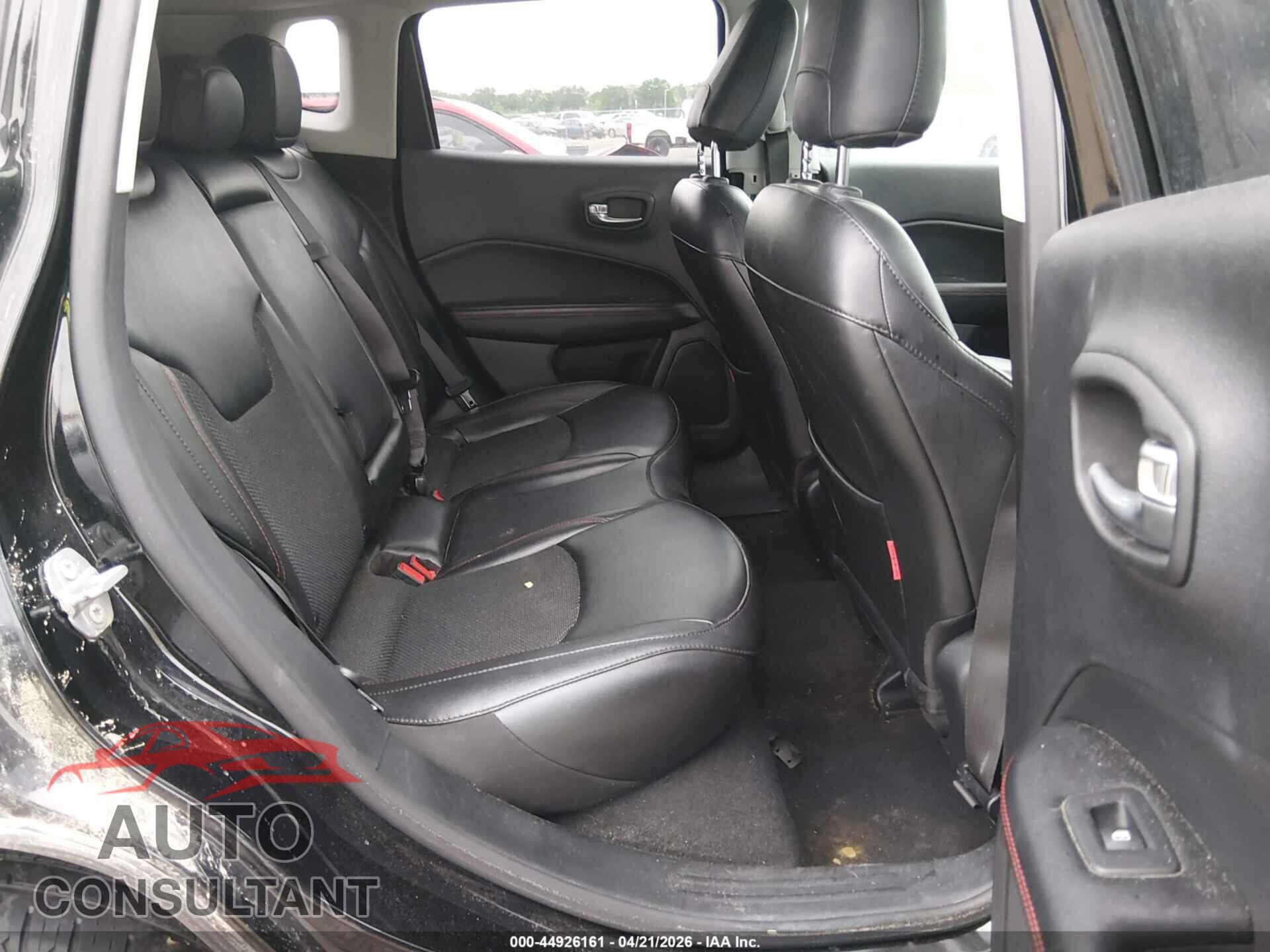 JEEP COMPASS 2020 - 3C4NJDDB7LT159711
