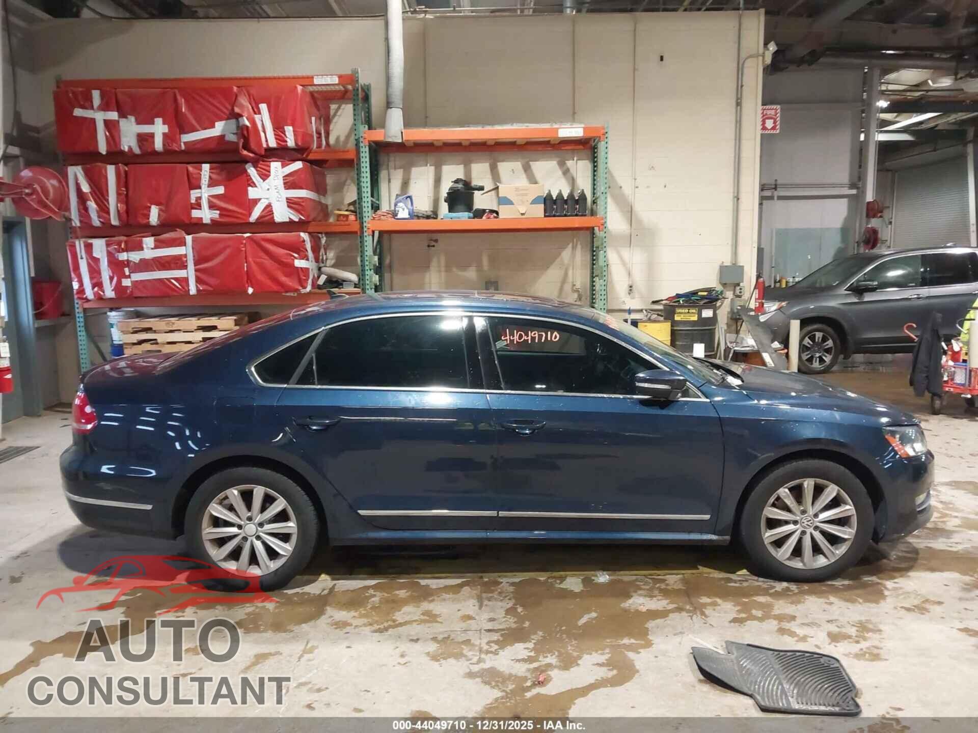 VOLKSWAGEN PASSAT 2013 - 1VWCP7A36DC032964