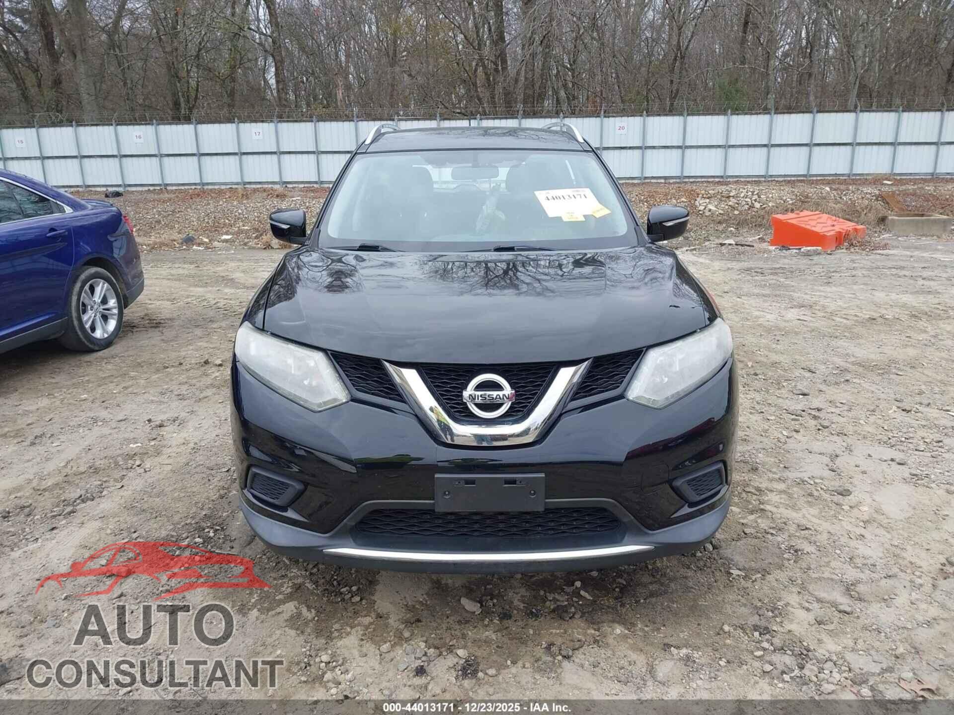 NISSAN ROGUE 2015 - KNMAT2MT4FP557747