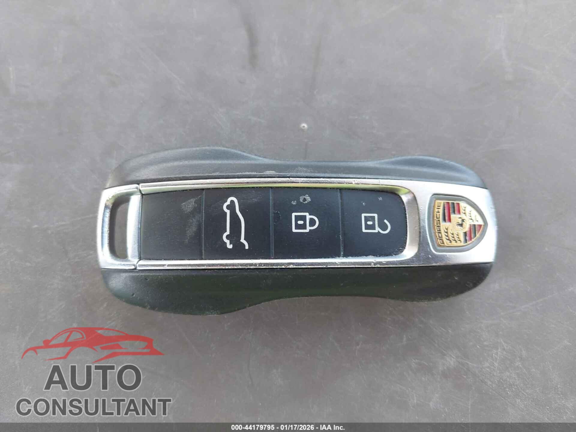 PORSCHE CAYENNE 2019 - WP1AA2AY1KDA12573