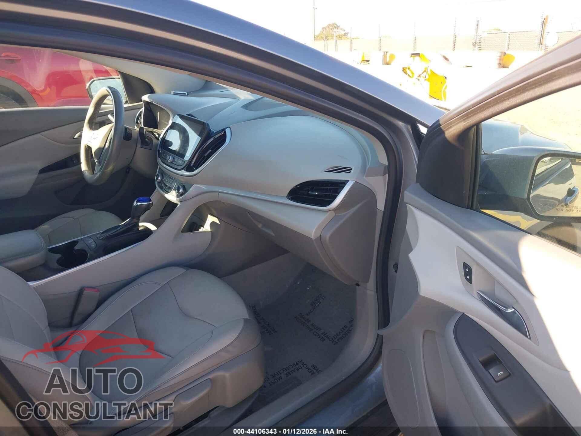CHEVROLET VOLT 2018 - 1G1RA6S54JU158540