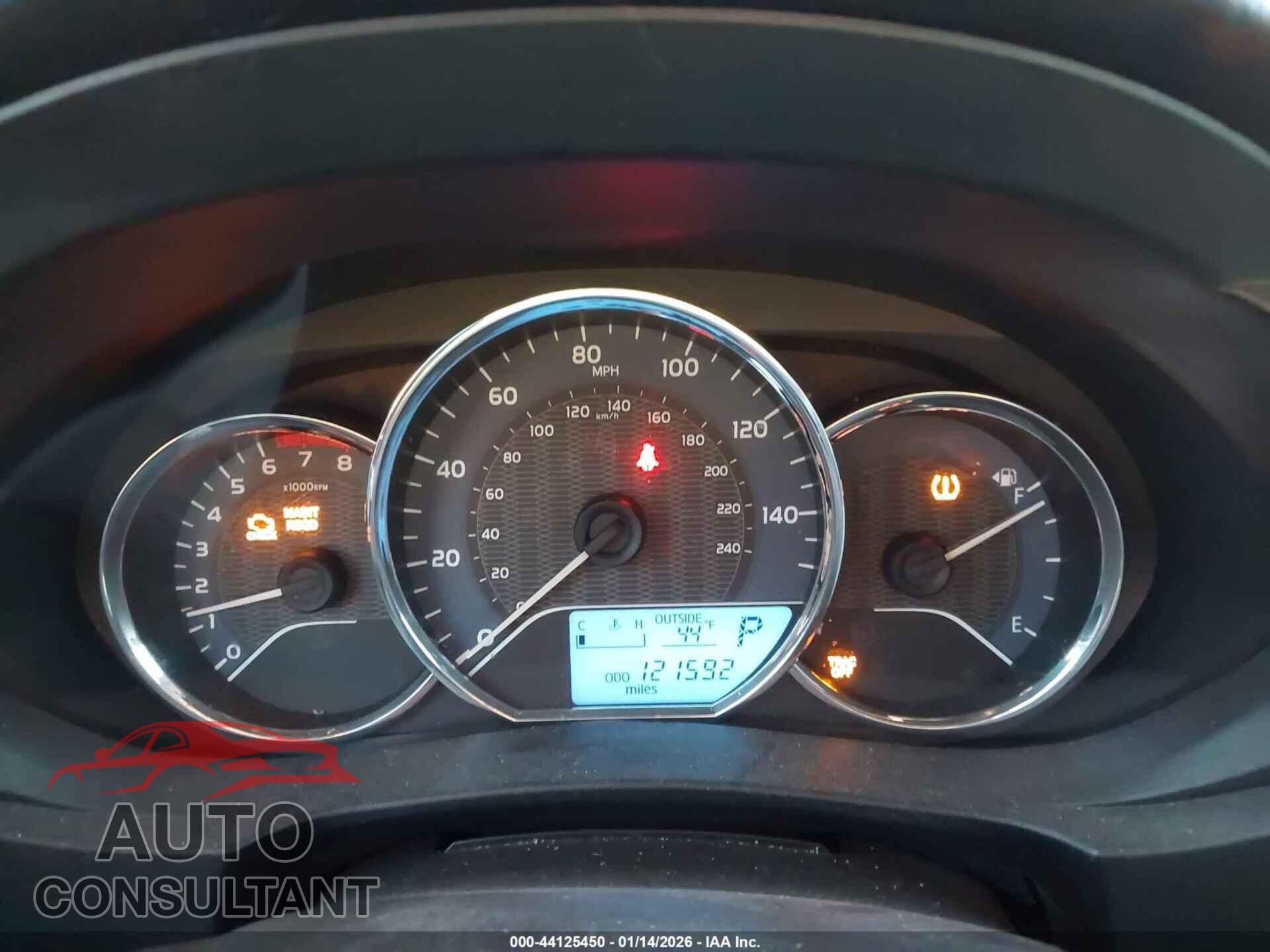 TOYOTA COROLLA 2015 - 5YFBURHE5FP295497