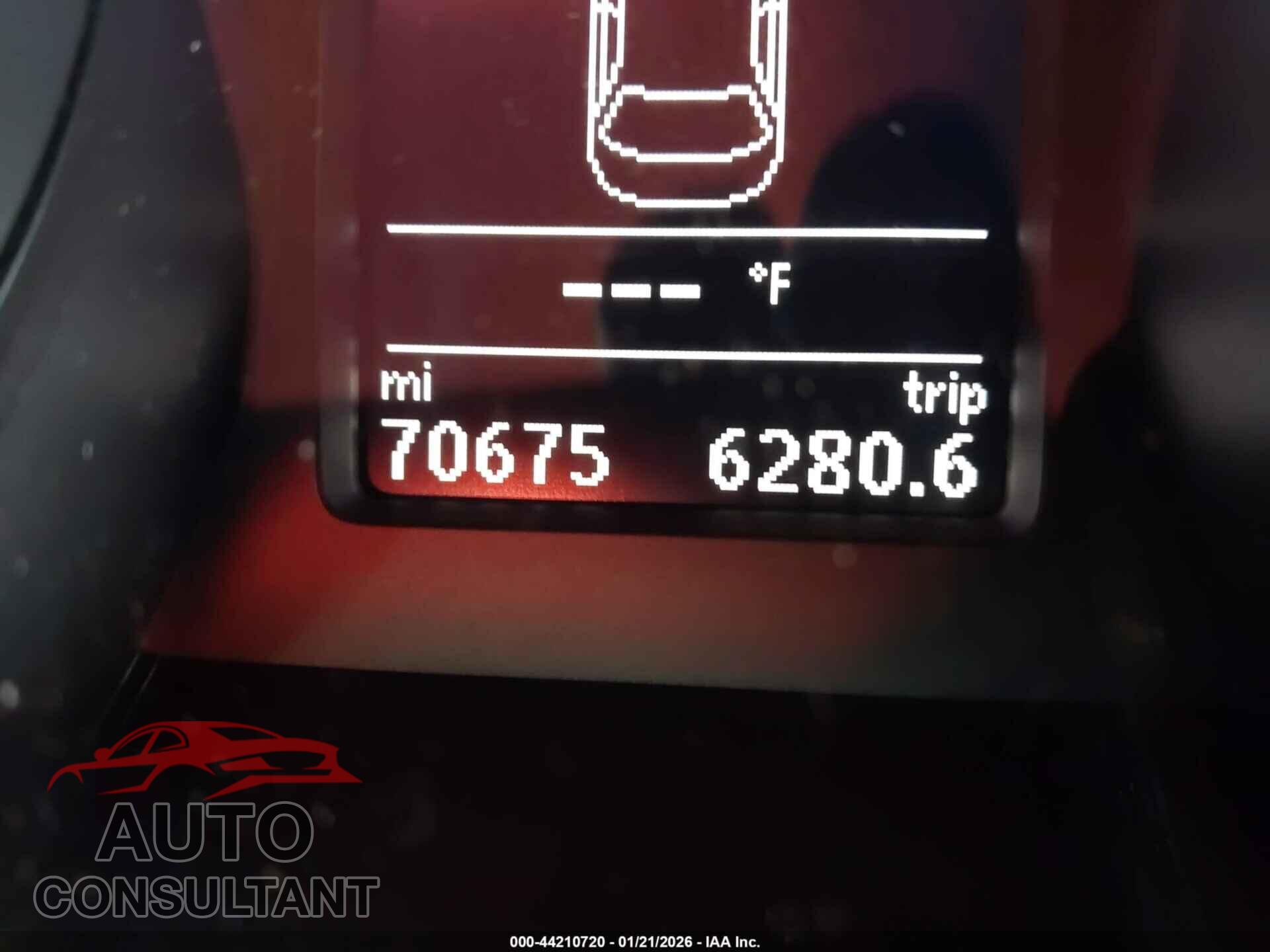 VOLKSWAGEN JETTA 2017 - 3VWDB7AJ3HM274309