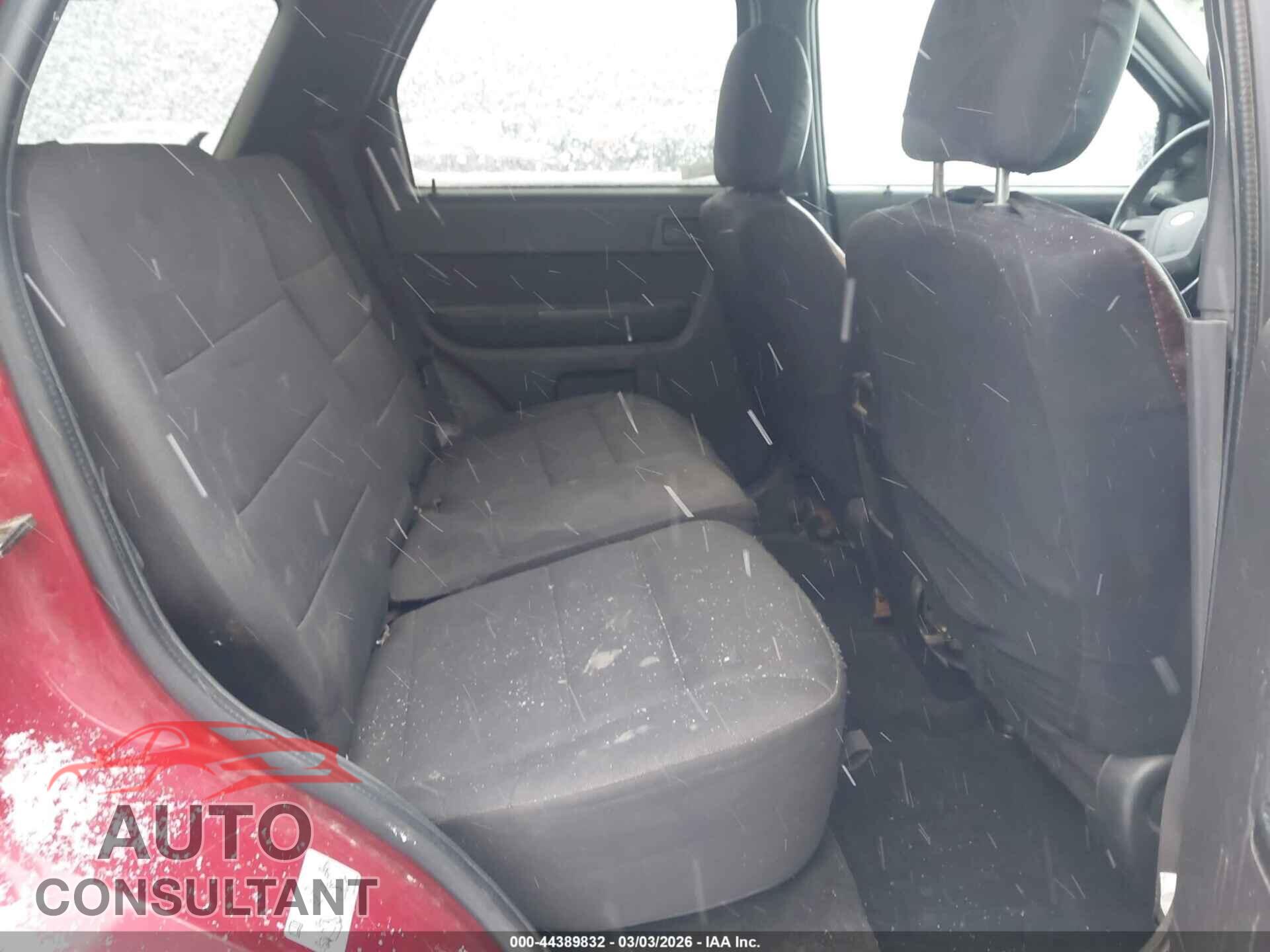 FORD ESCAPE 2011 - 1FMCU9D72BKC05271