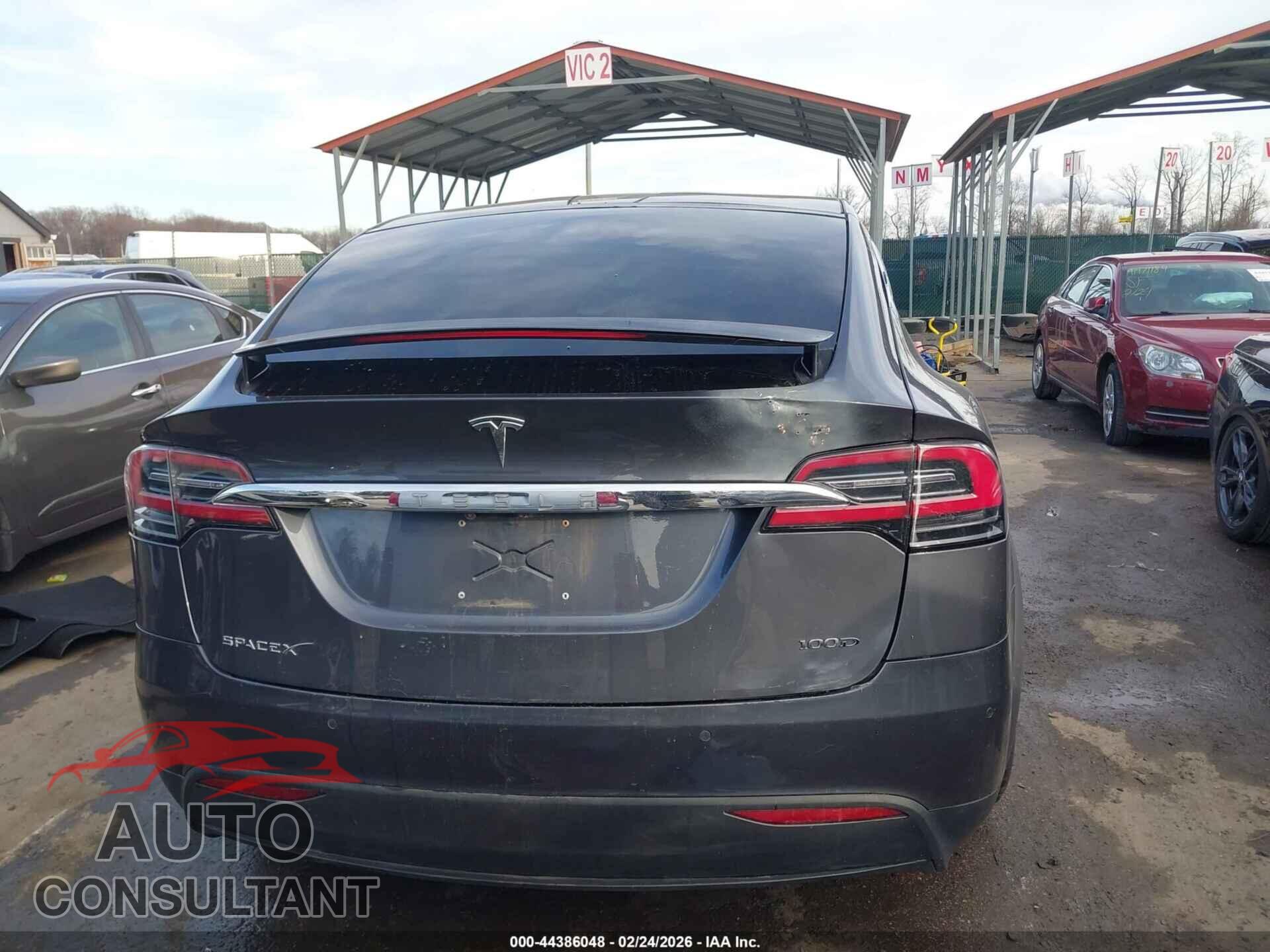 TESLA MODEL X 2017 - 5YJXCDE29HF050268