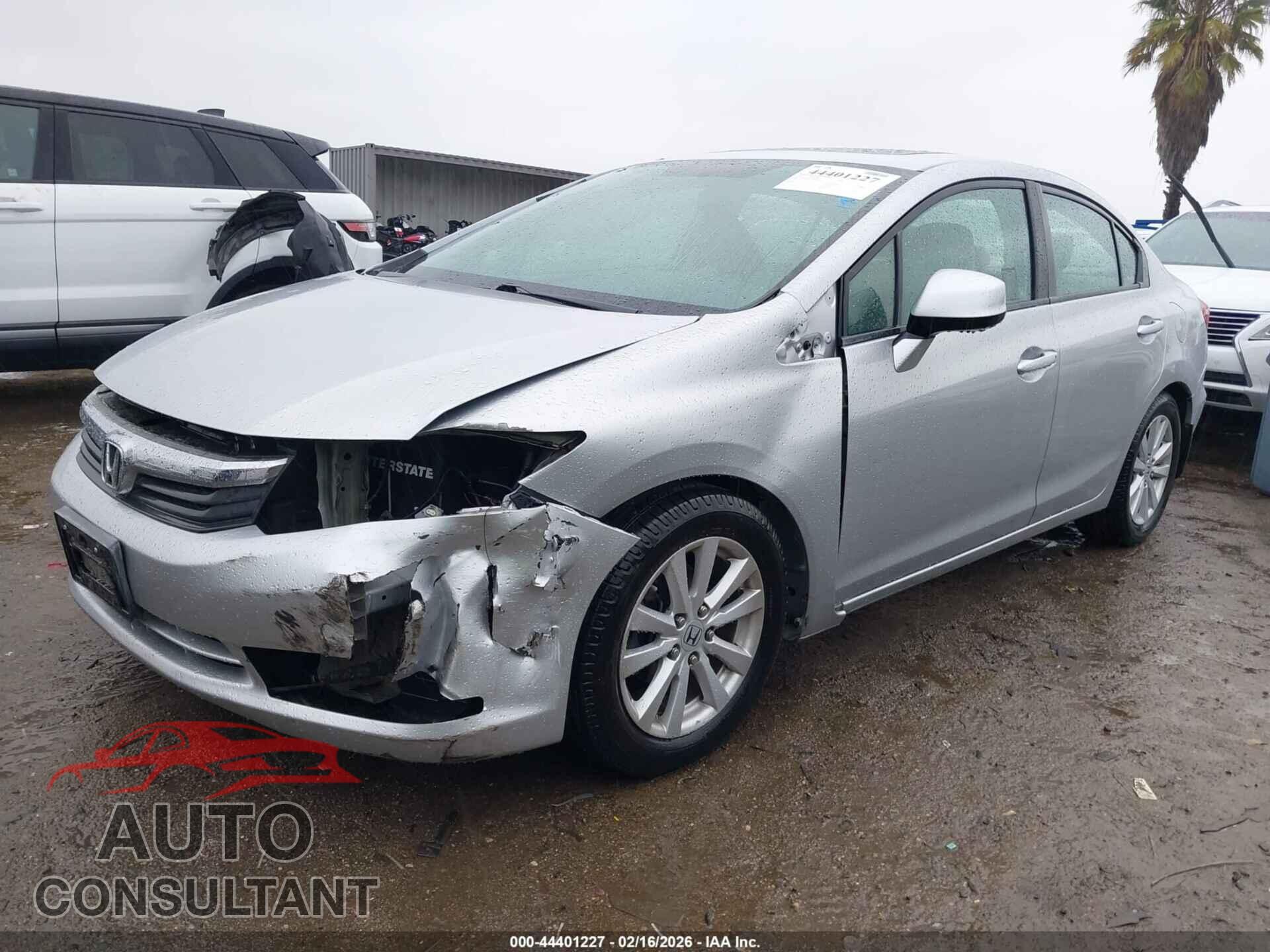 HONDA CIVIC 2012 - 2HGFB2F85CH608837