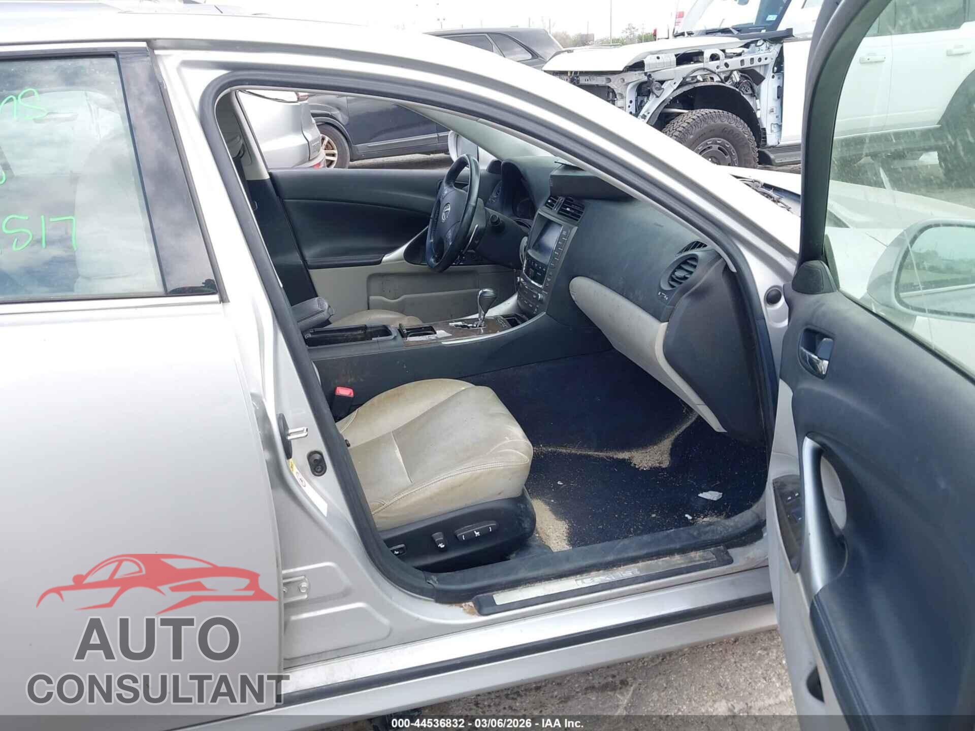 LEXUS IS 250 2009 - JTHBK262992084777