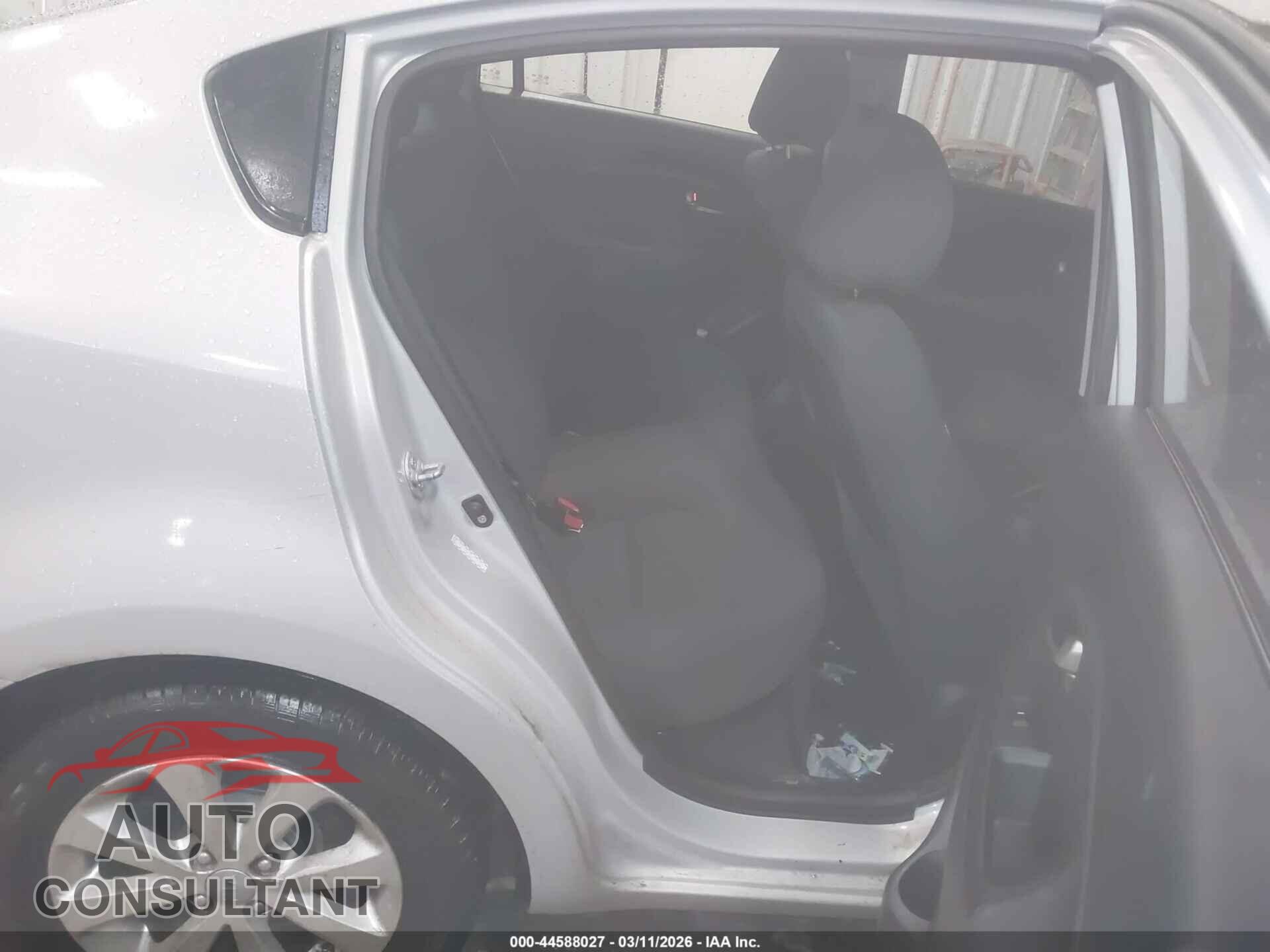 KIA RIO 2013 - KNADN4A37D6177082
