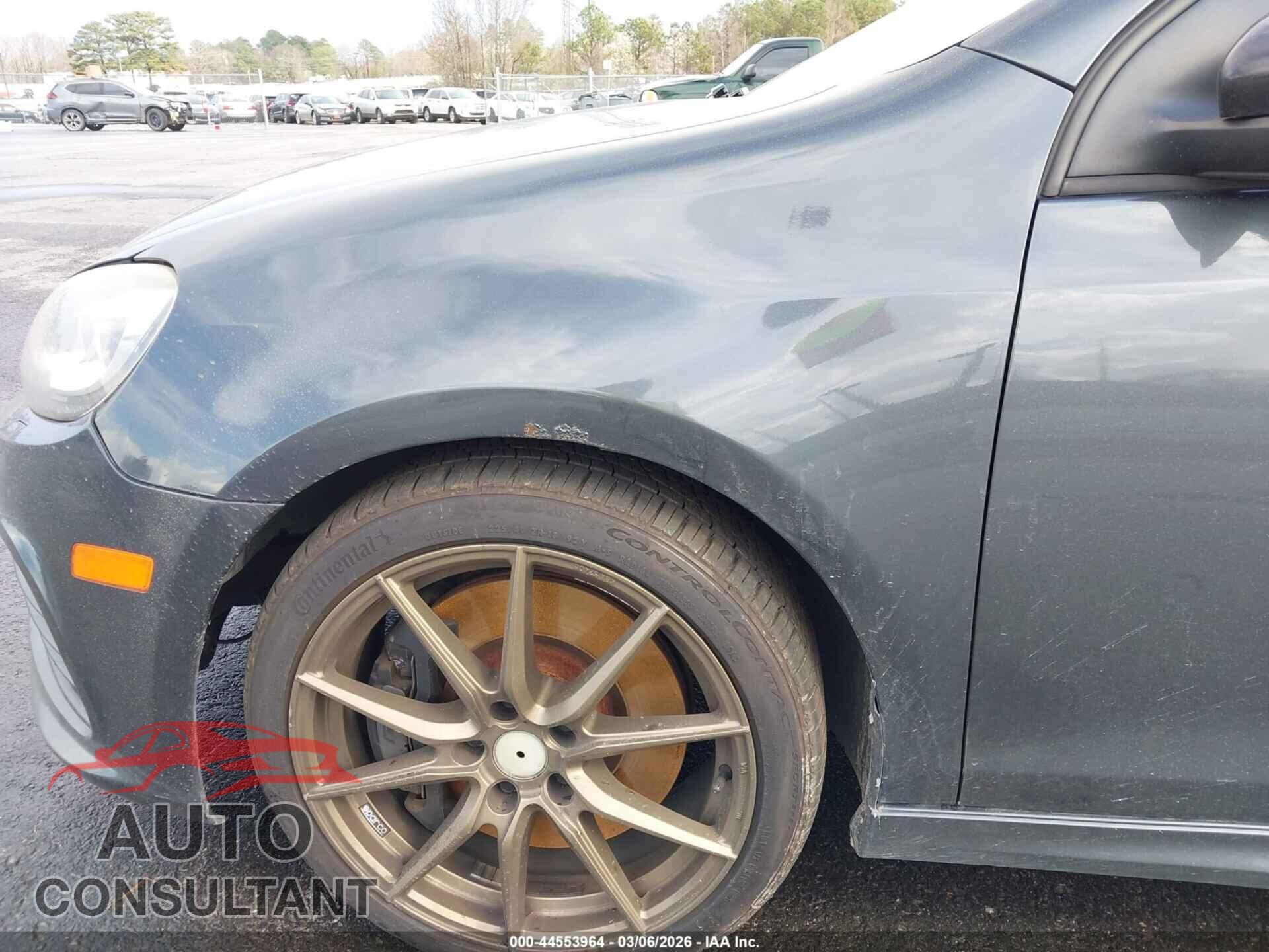 VOLKSWAGEN GOLF R 2013 - WVWPF7AJ5DW078595