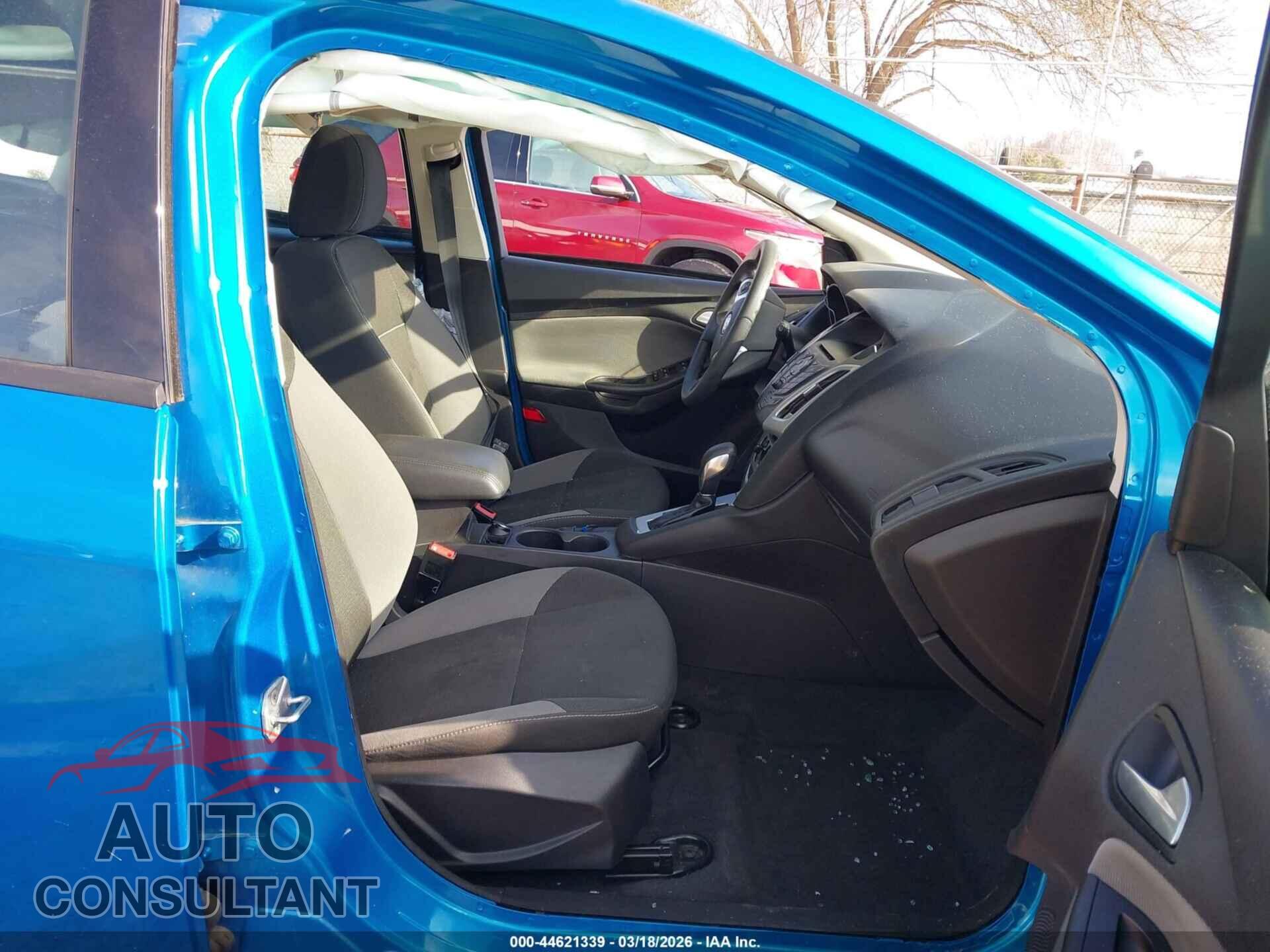 FORD FOCUS 2014 - 1FADP3K23EL193530