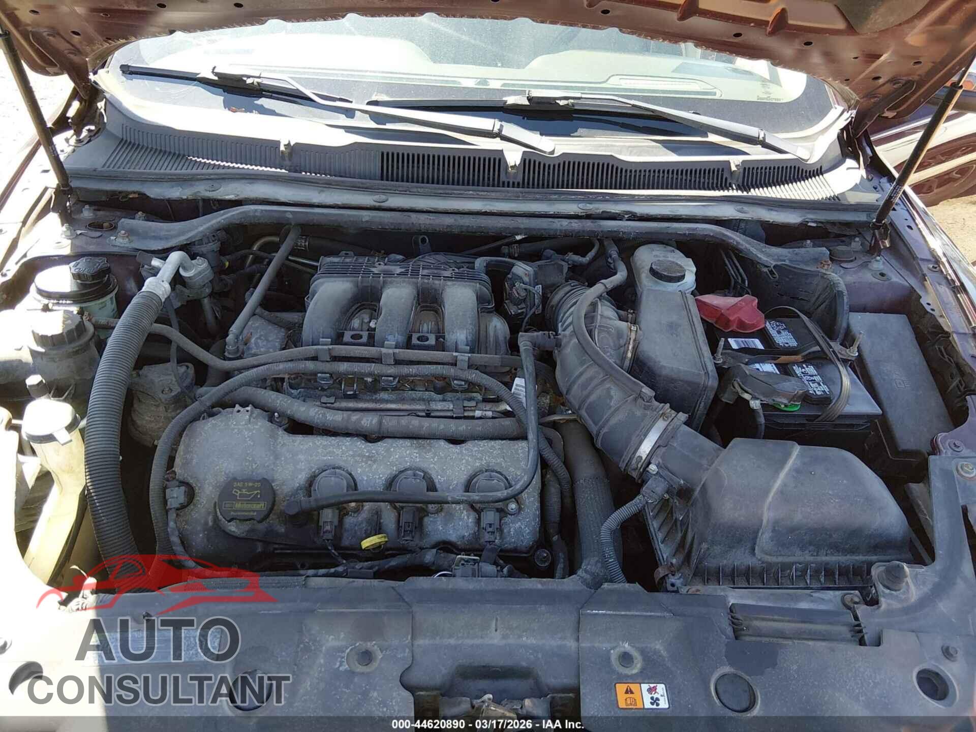 FORD TAURUS 2011 - 1FAHP2FW9BG129070